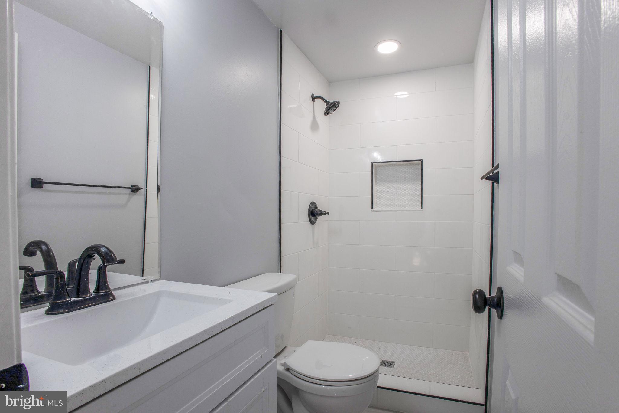 LONG REACH - Residential