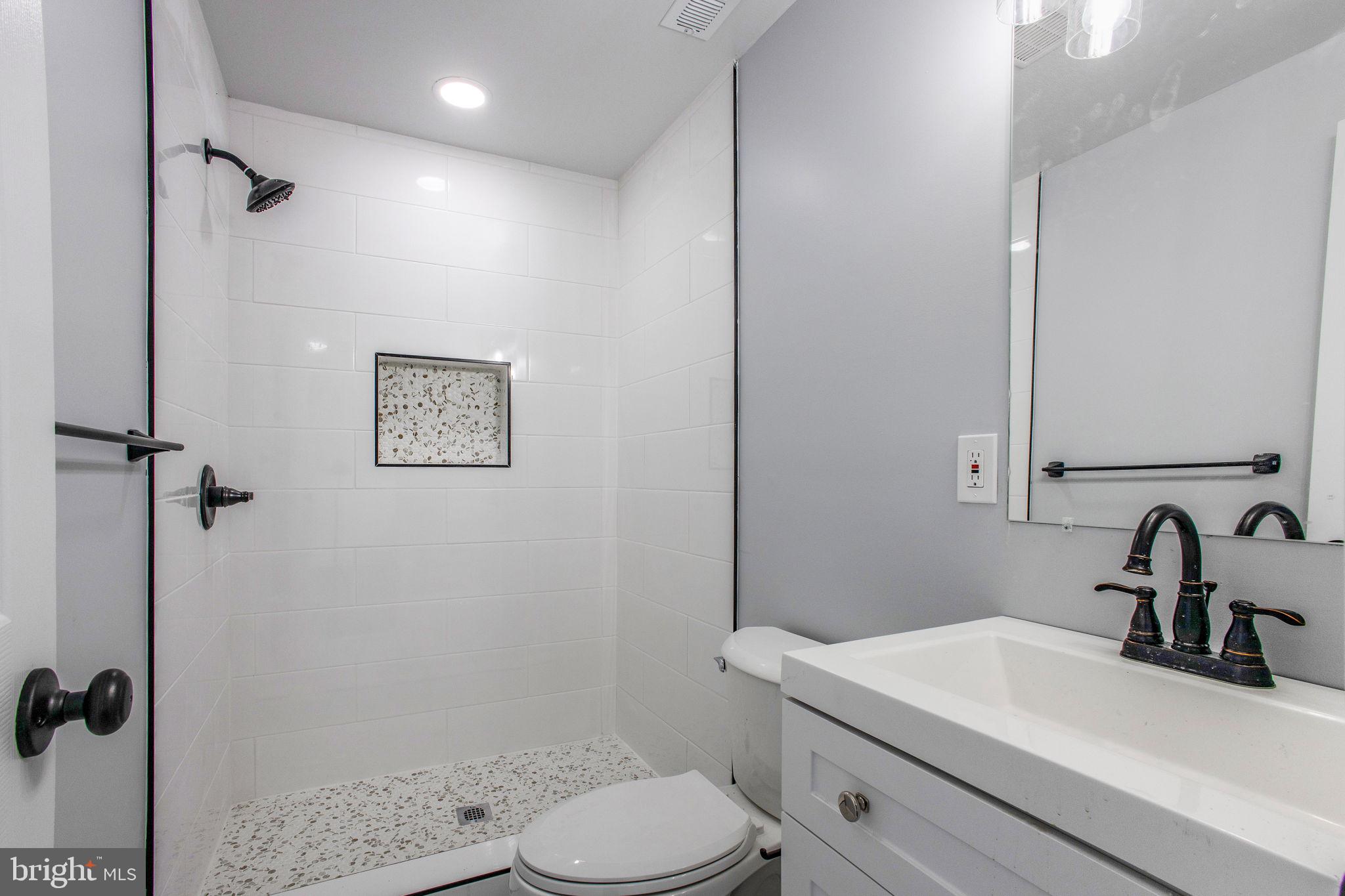 LONG REACH - Residential