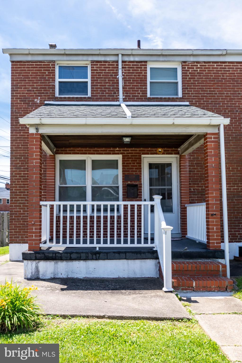 CHARLESMONT - Residential