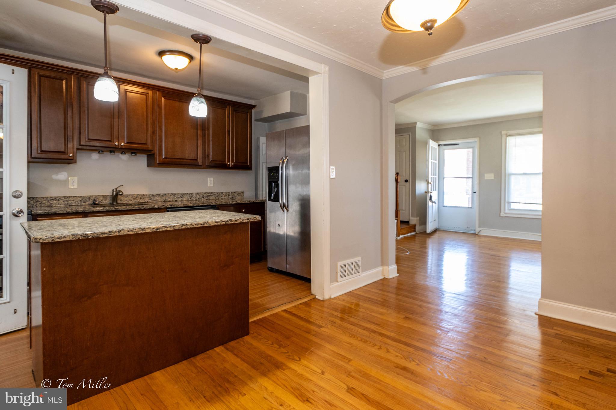 CHARLESMONT - Residential