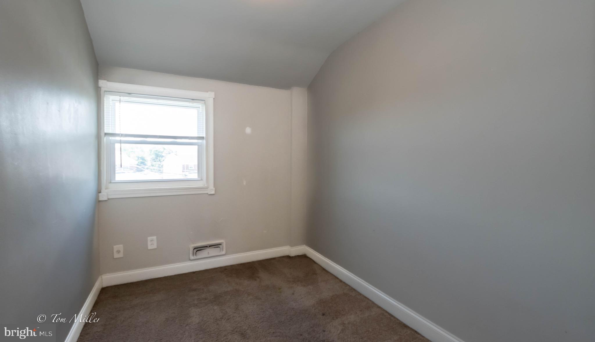 CHARLESMONT - Residential