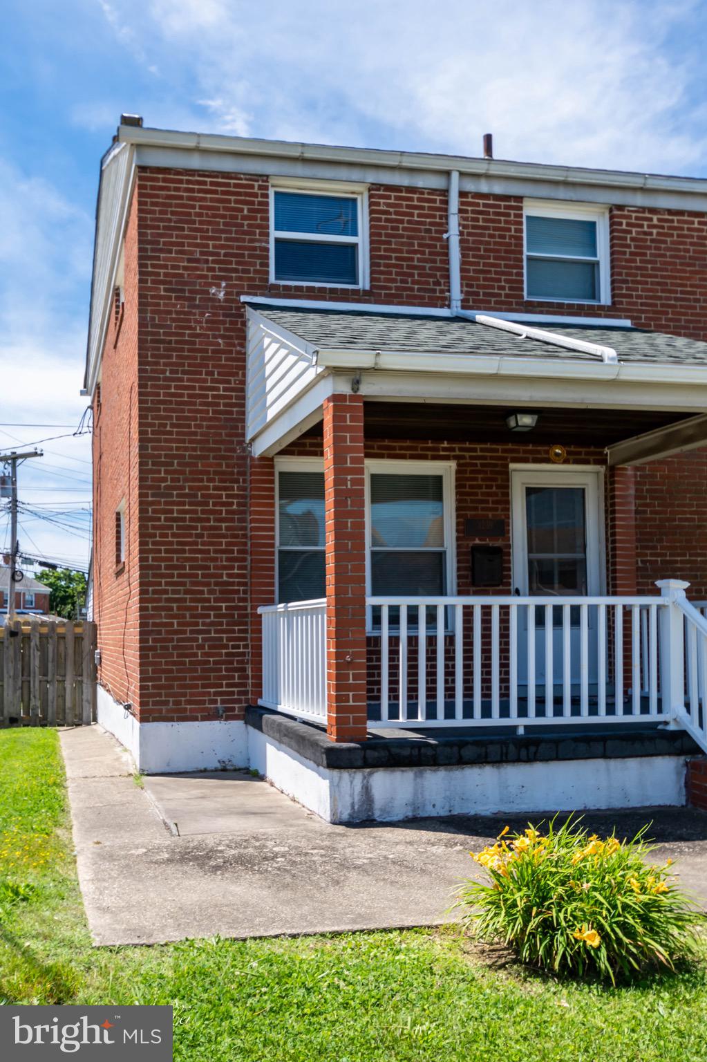 CHARLESMONT - Residential