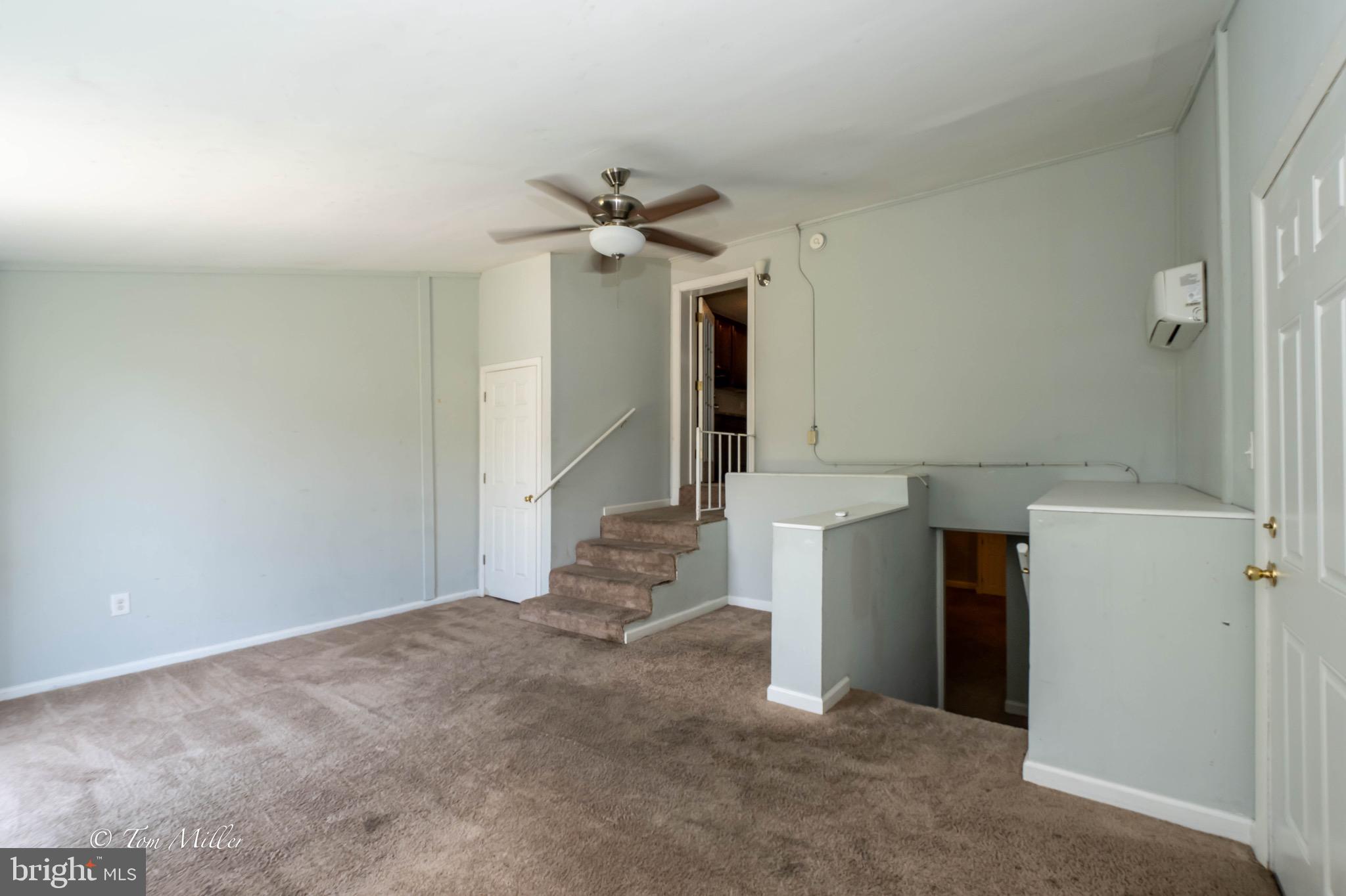 CHARLESMONT - Residential