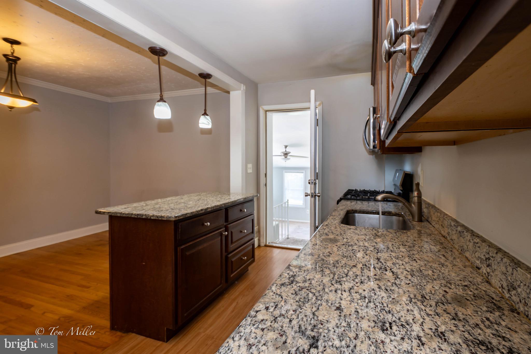 CHARLESMONT - Residential