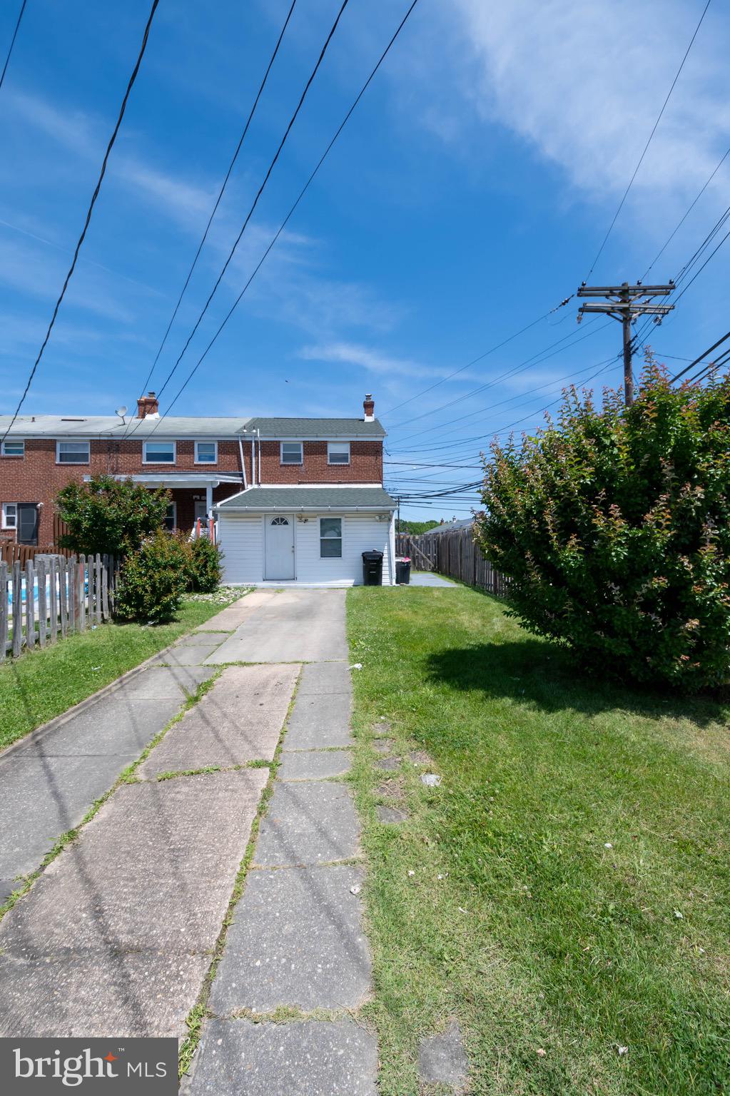 CHARLESMONT - Residential