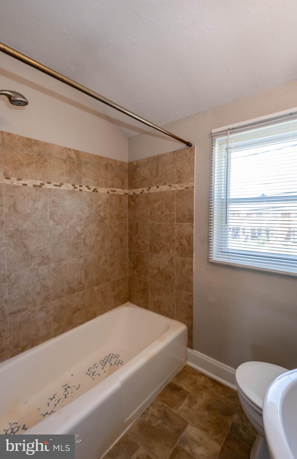 CHARLESMONT - Residential