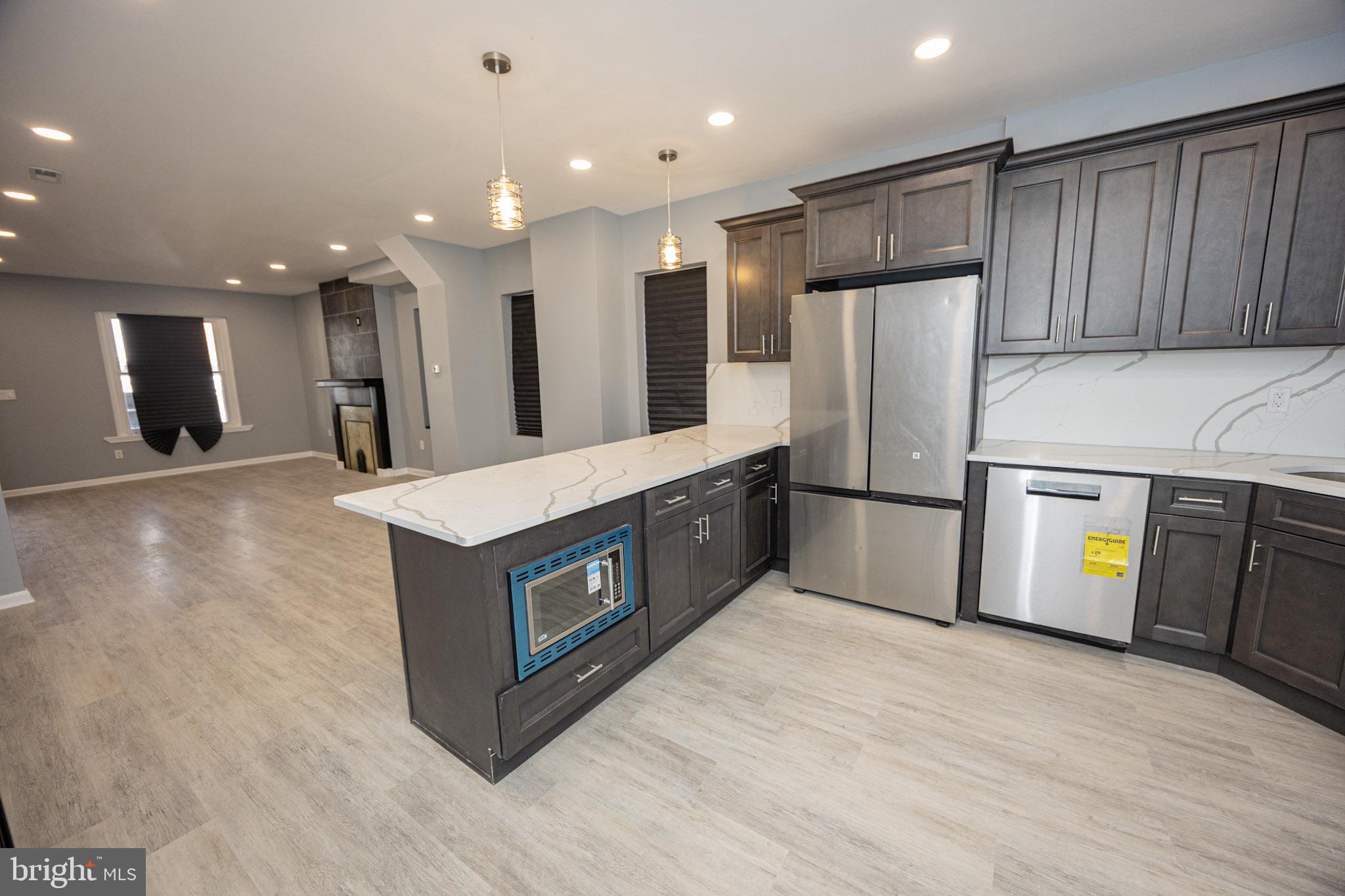 GERMANTOWN (EAST) - Residential