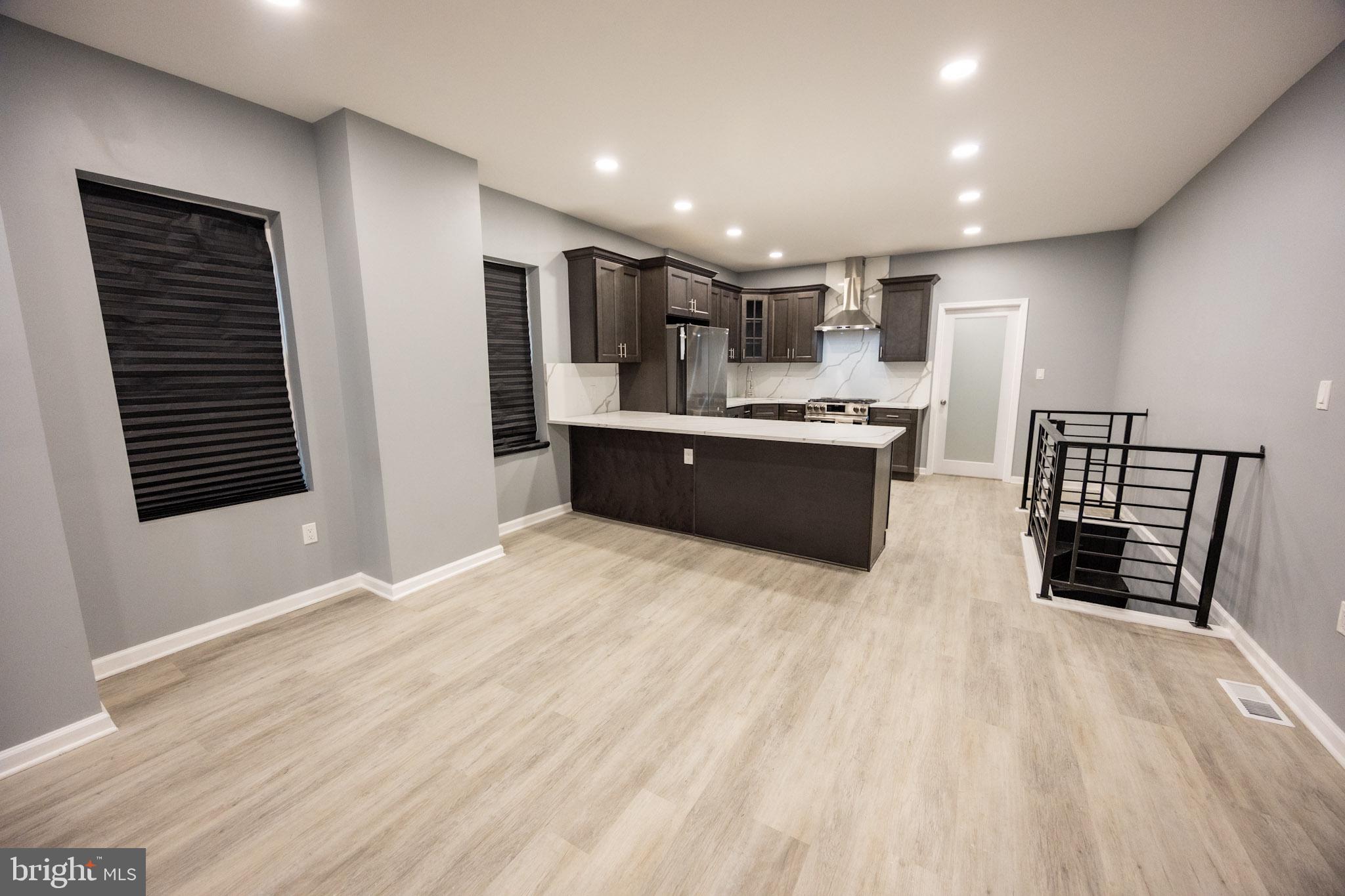 GERMANTOWN (EAST) - Residential