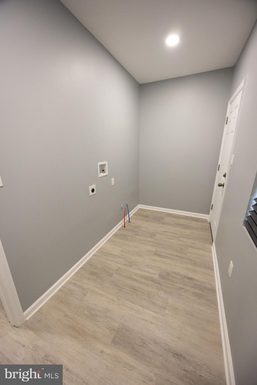 GERMANTOWN (EAST) - Residential