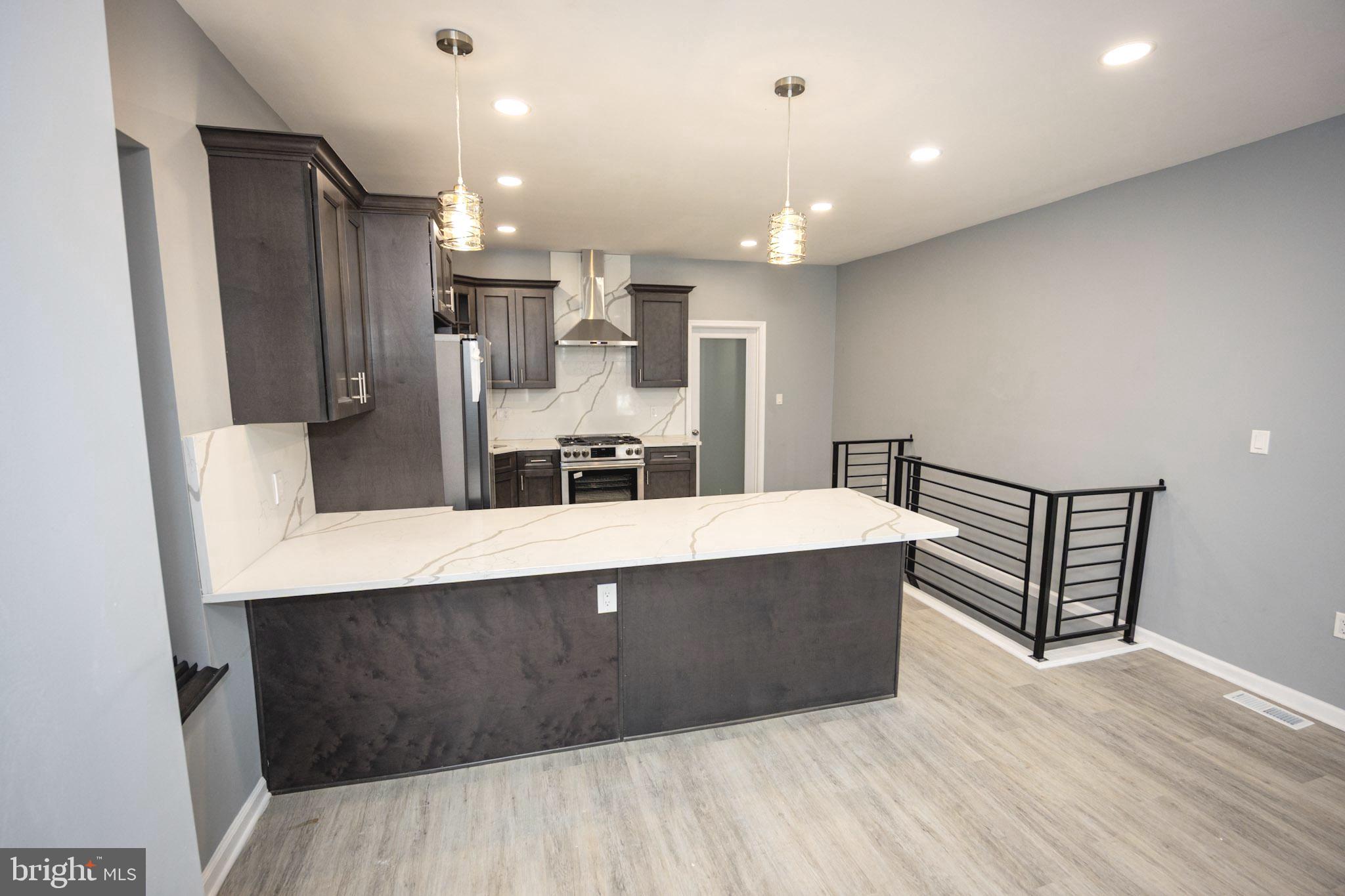 GERMANTOWN (EAST) - Residential