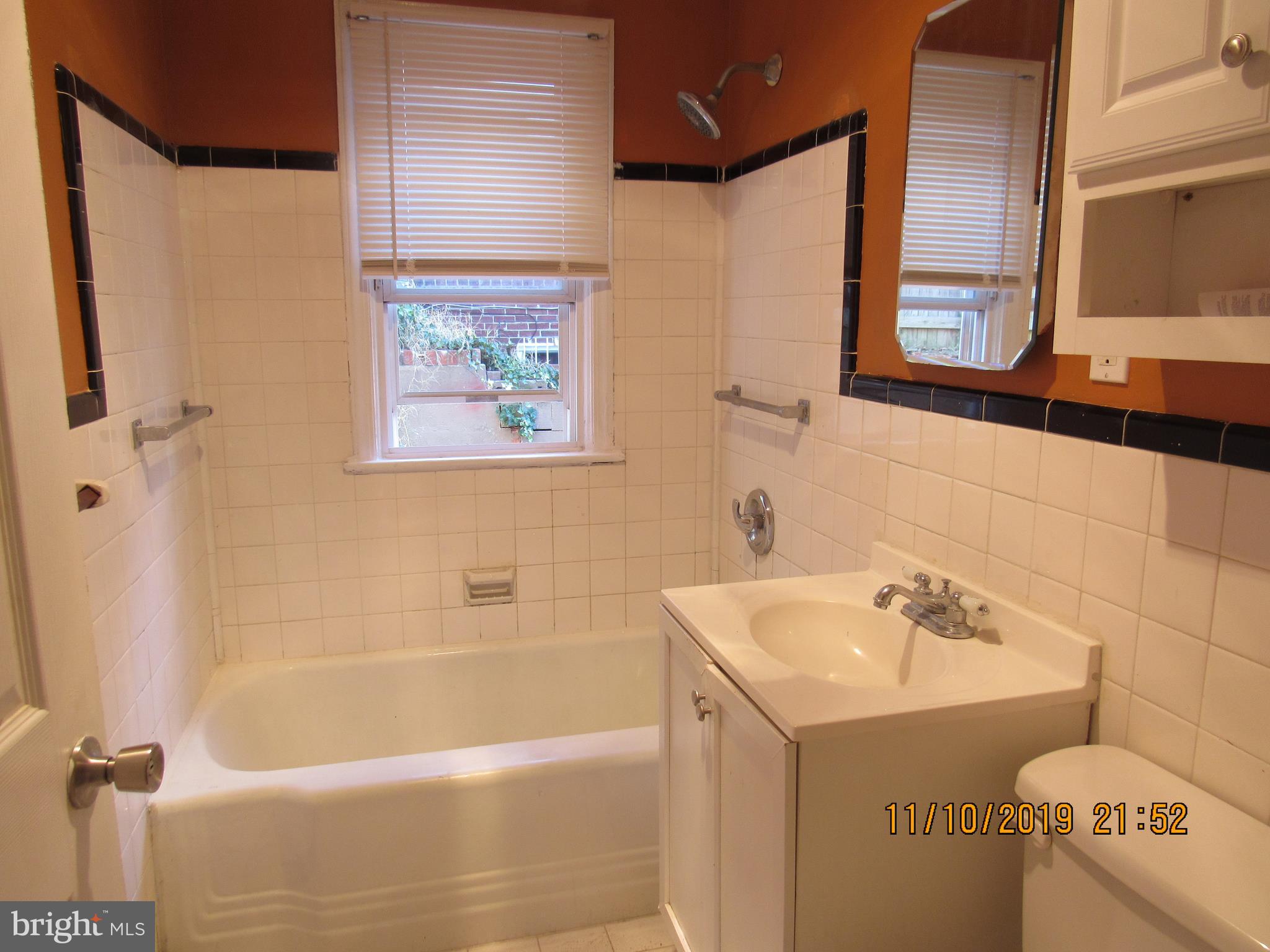 RADIANT VALLEY - Residential Lease