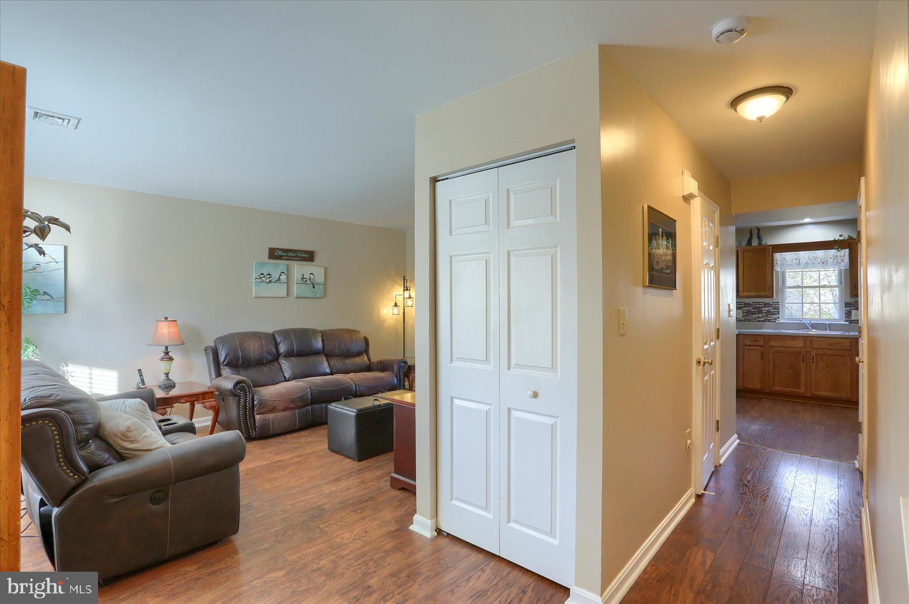 315 WOODLAND VIEW COURT