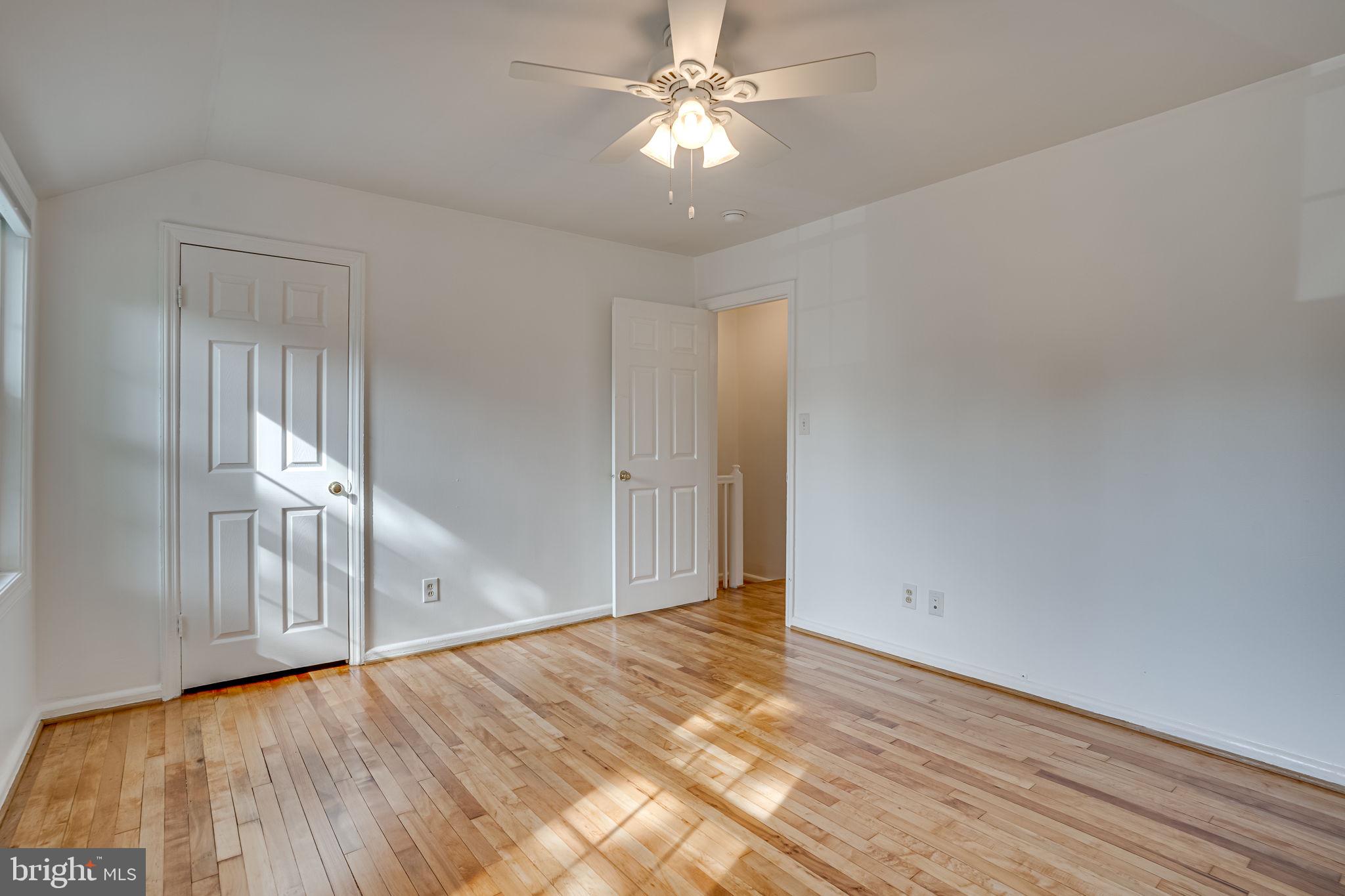 JEFFERSON MANOR - Residential Lease
