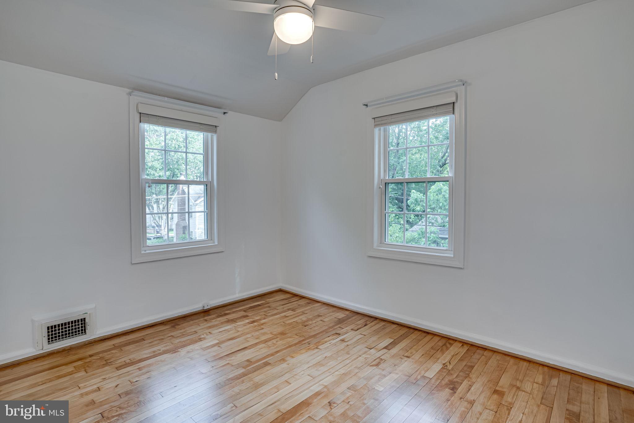 JEFFERSON MANOR - Residential Lease