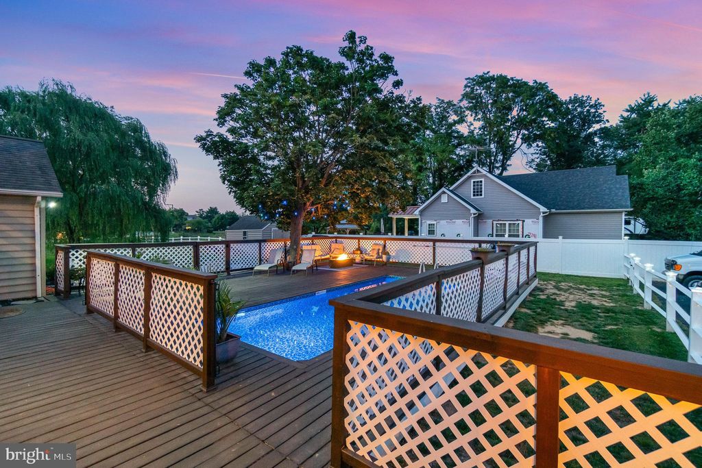 Photo of 1170 Myers Court, LITITZ, PA 17543 (MLS # PALA2063340)