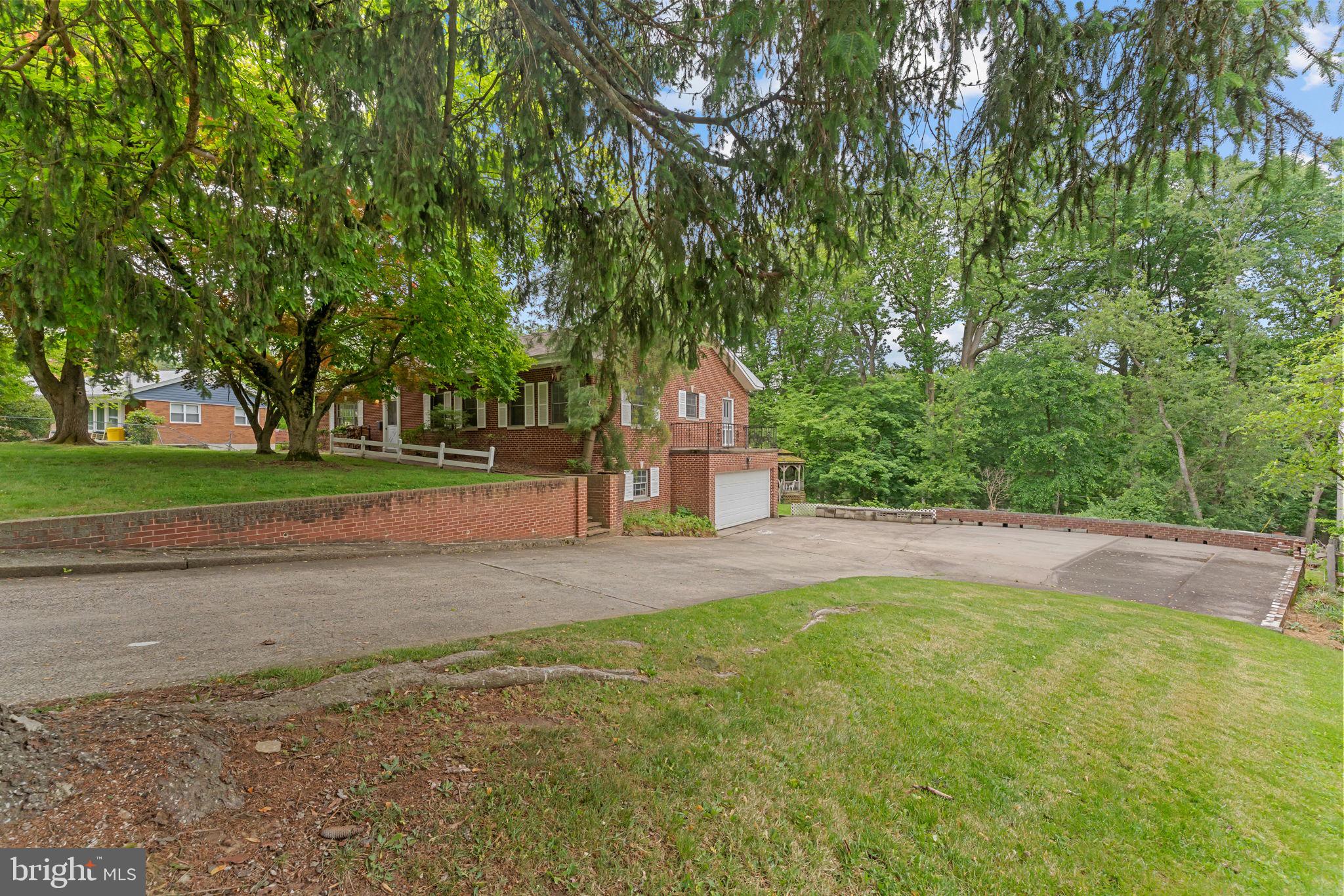 WHITEMARSH VILLAGE - Residential