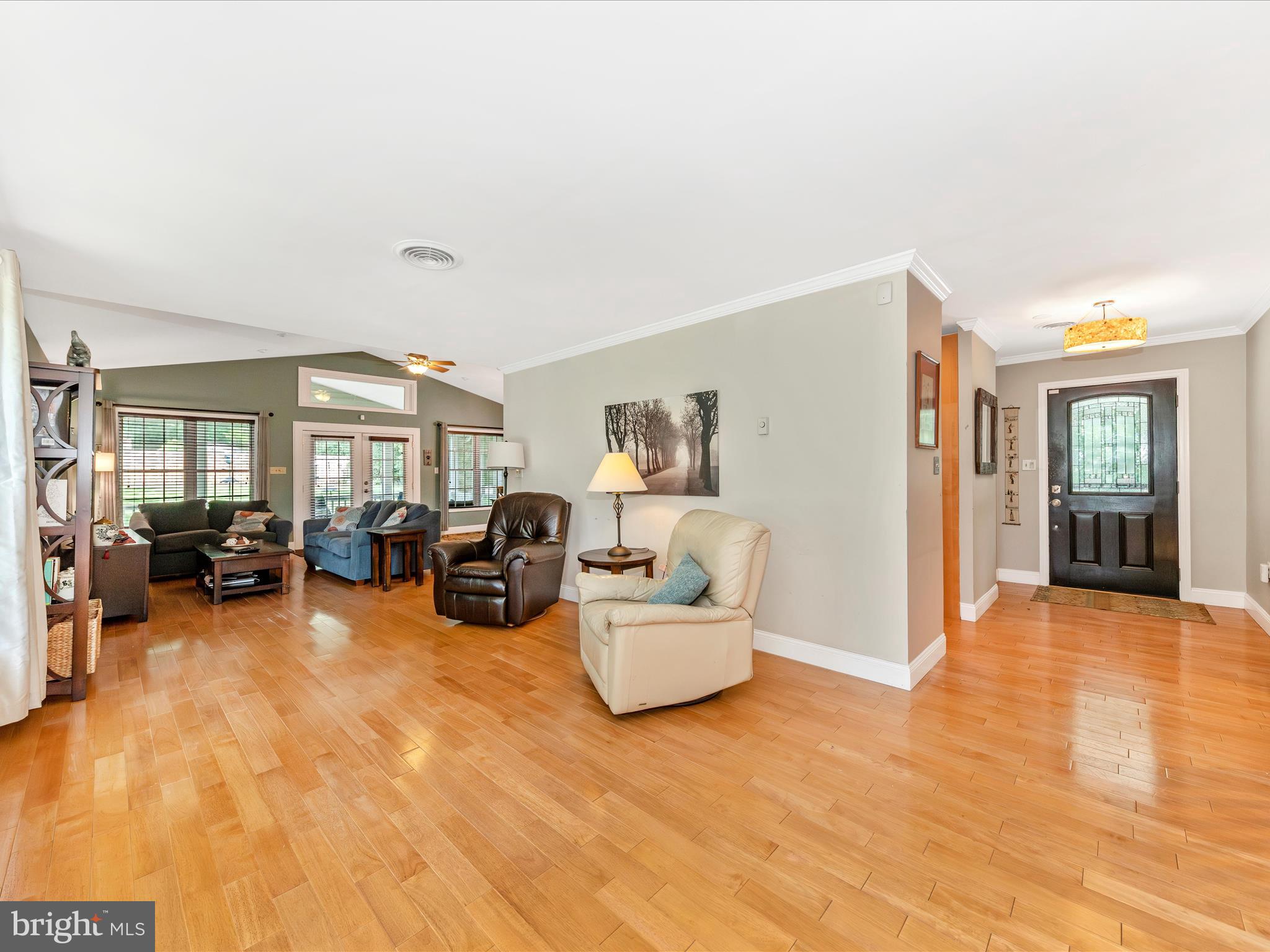 4702 WOODLAND ROAD