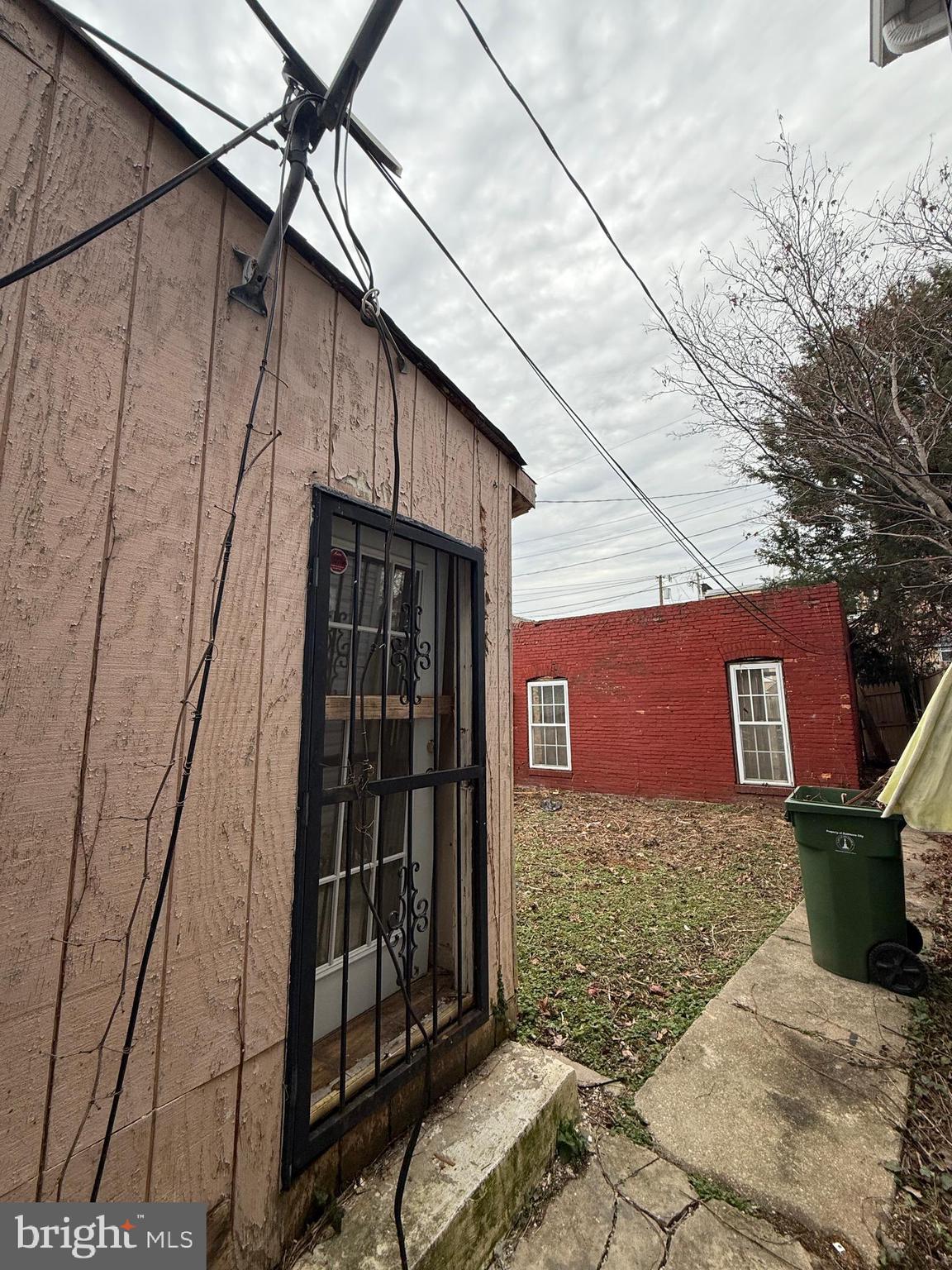 BARCLAY - Residential