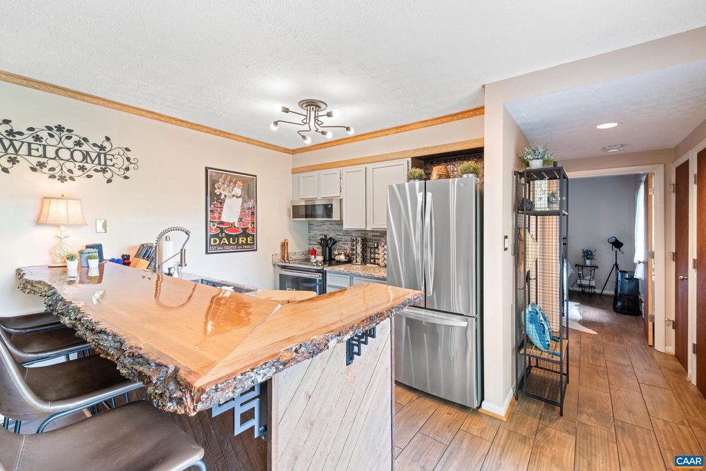 Photo of 2225 Tanners Ridge Condos, WINTERGREEN RESORT, VA 22967 (MLS # 673658)