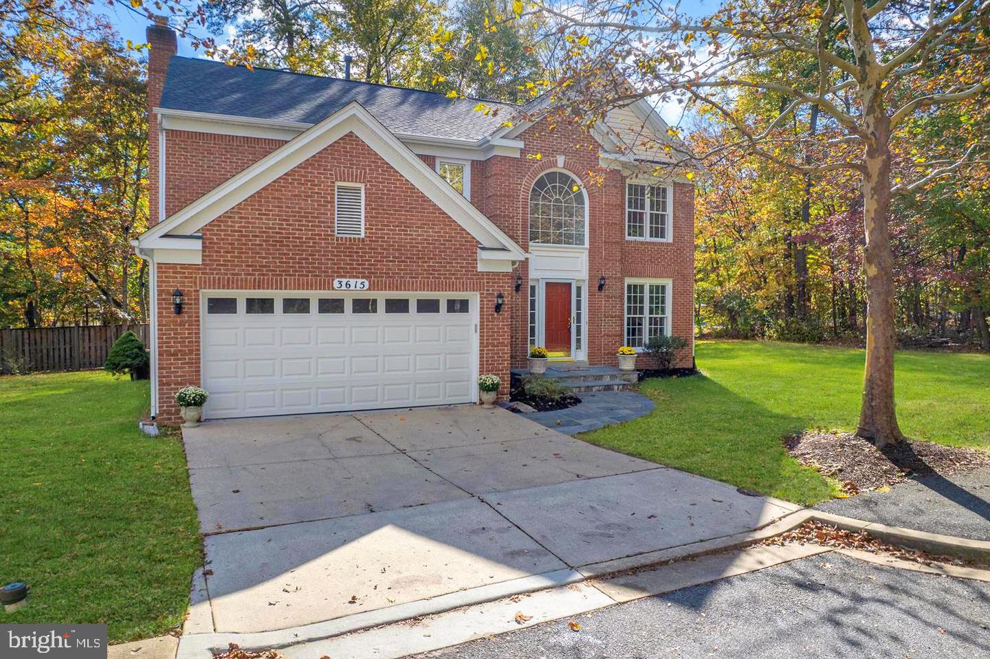 RUSSETT - Residential