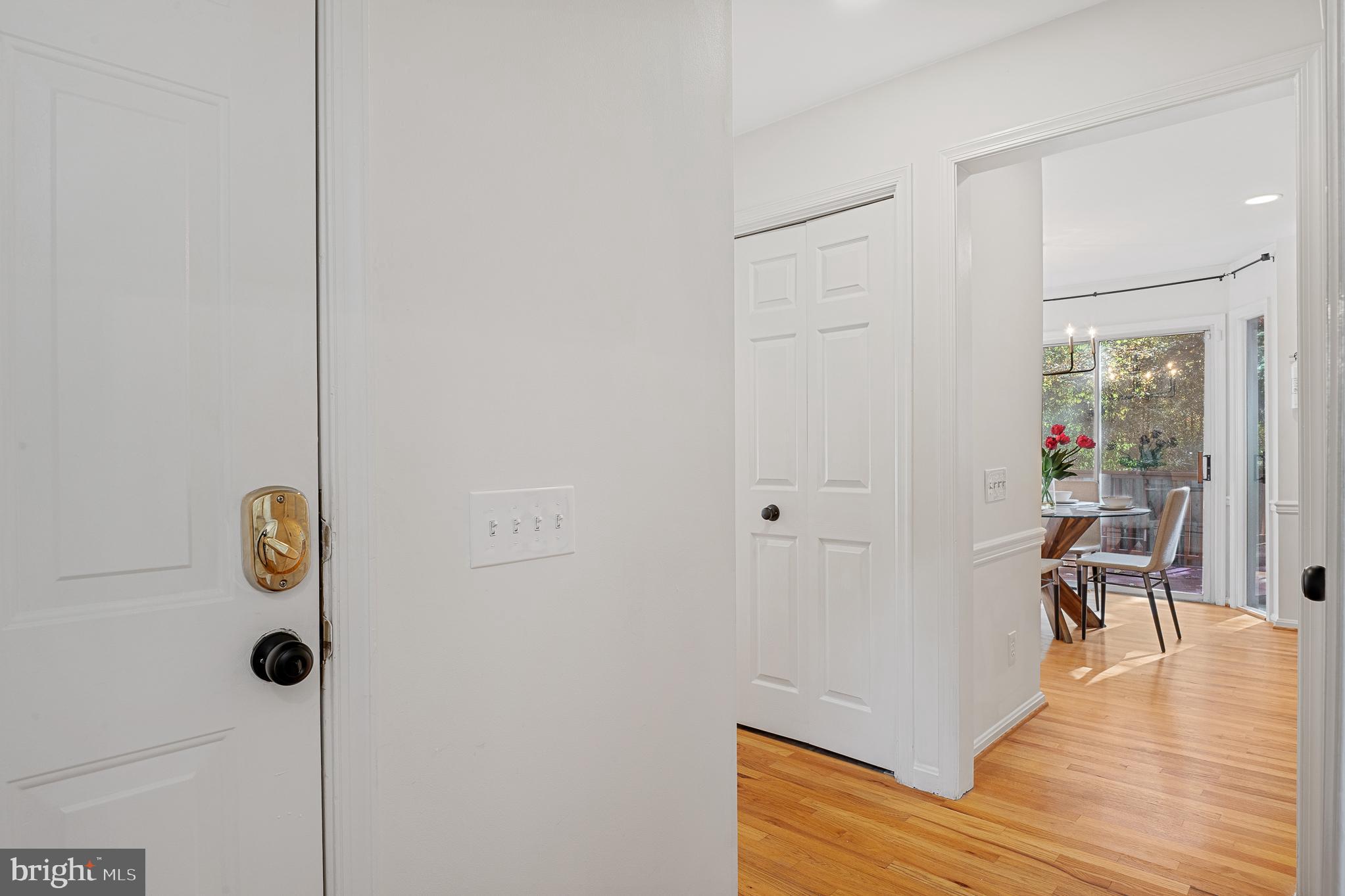 RUSSETT - Residential