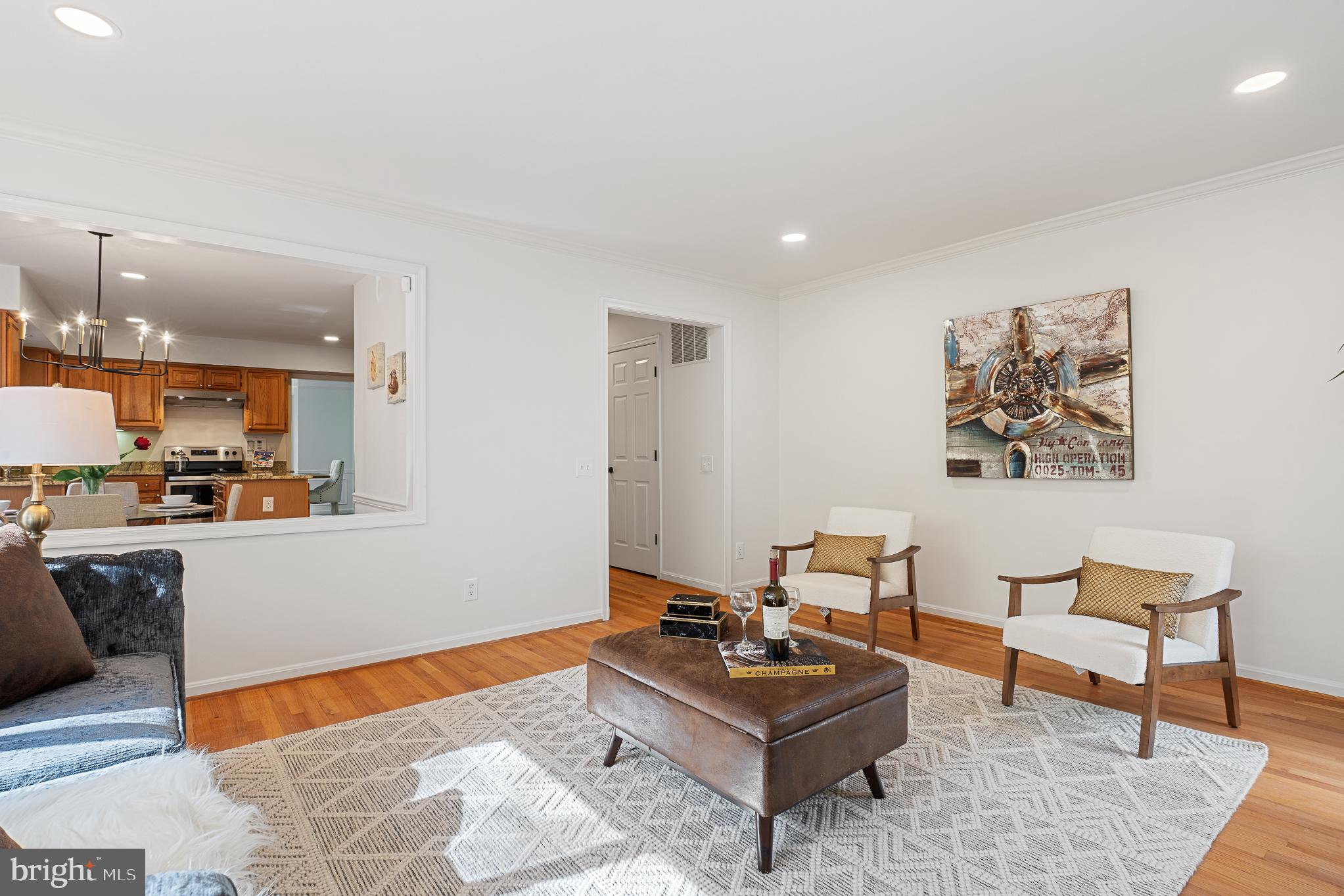 RUSSETT - Residential