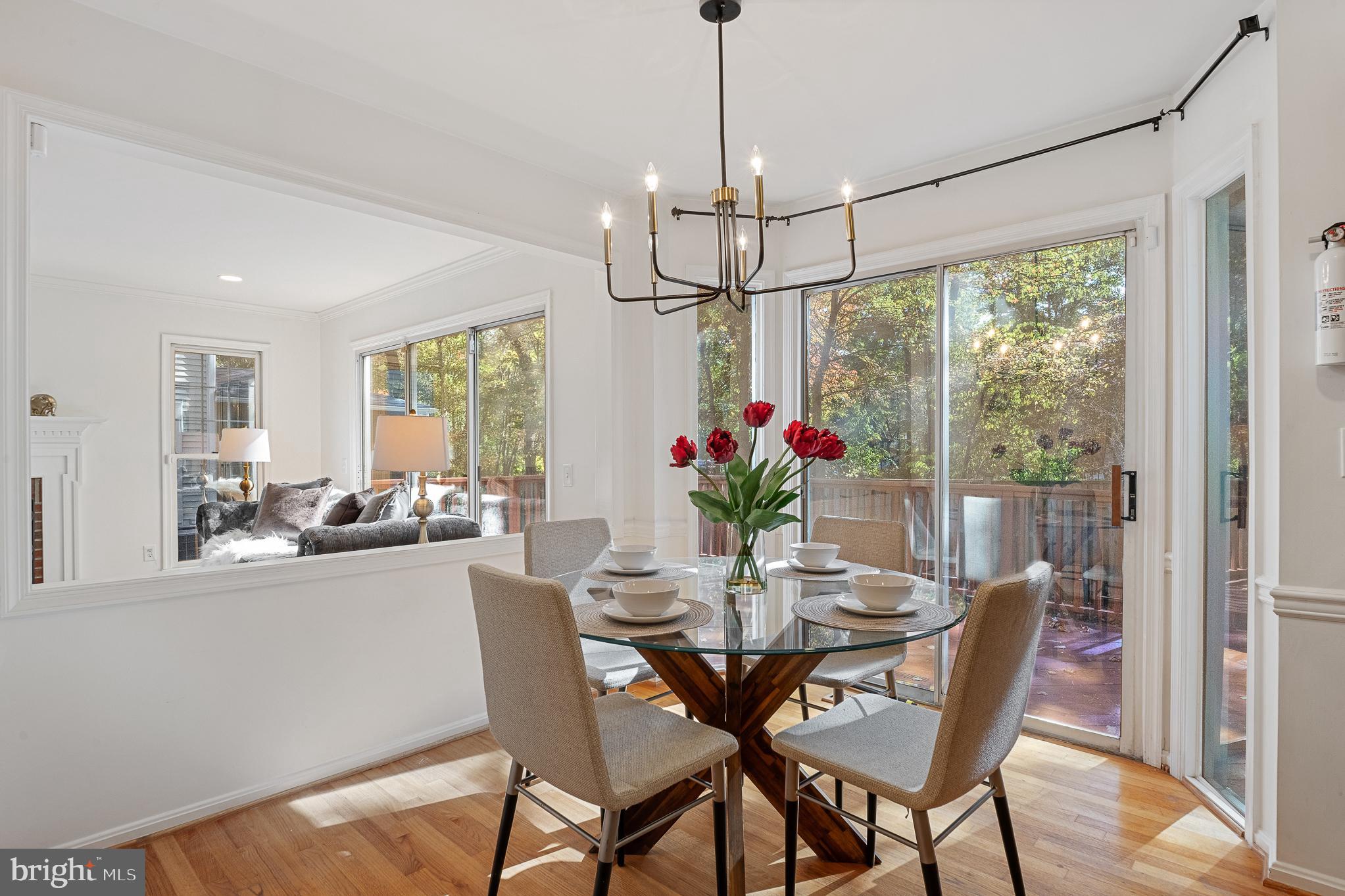 RUSSETT - Residential