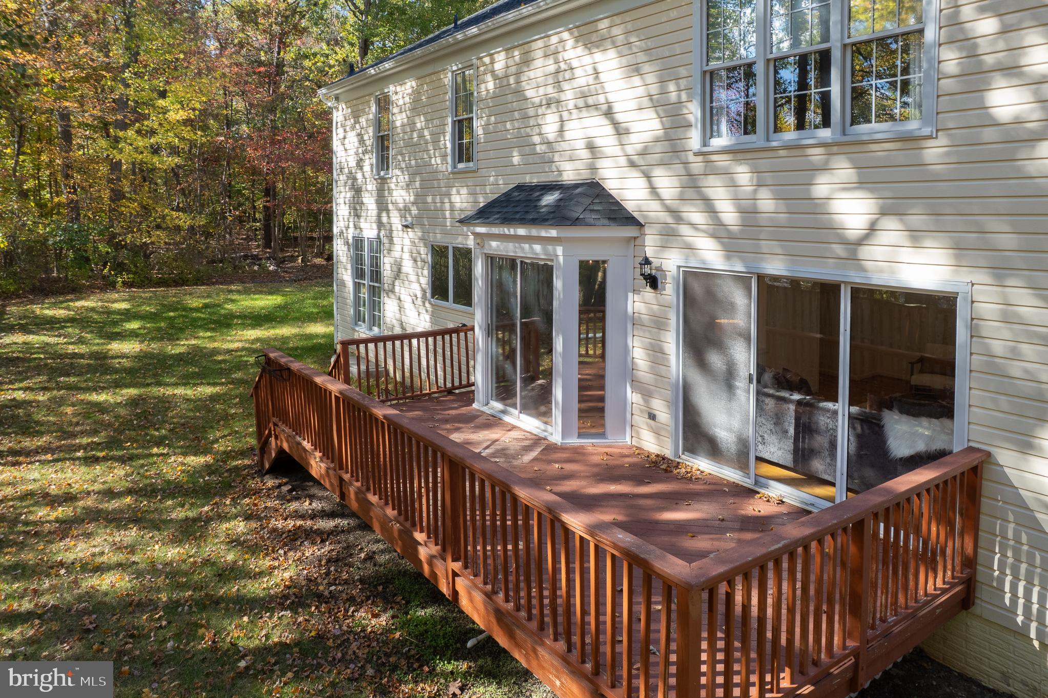 RUSSETT - Residential