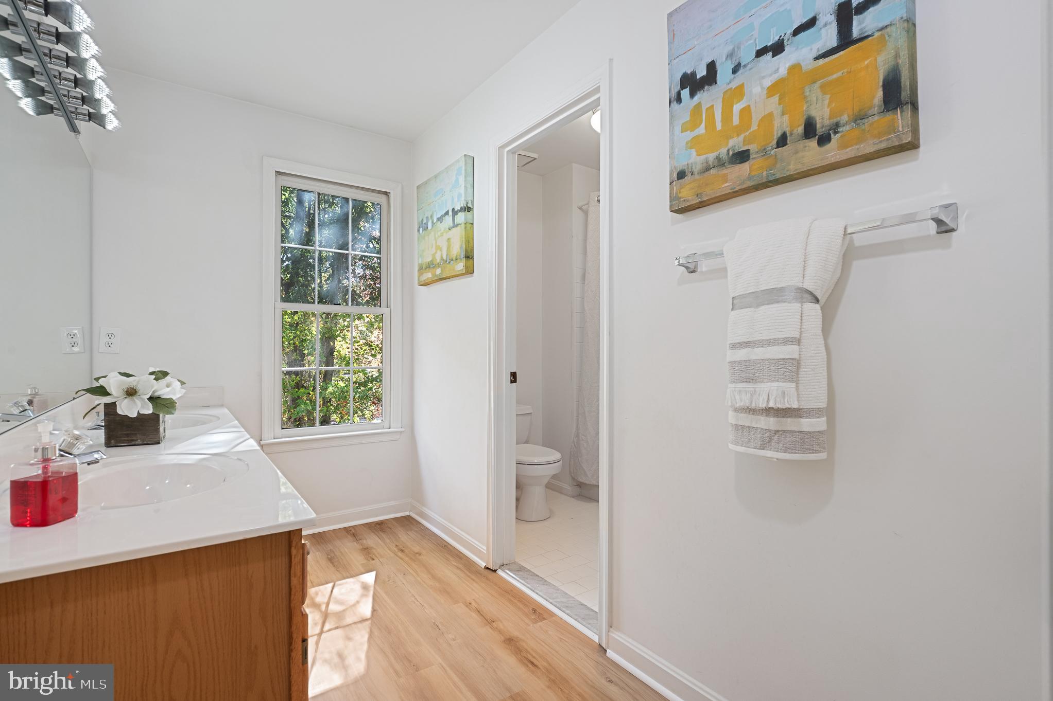 RUSSETT - Residential