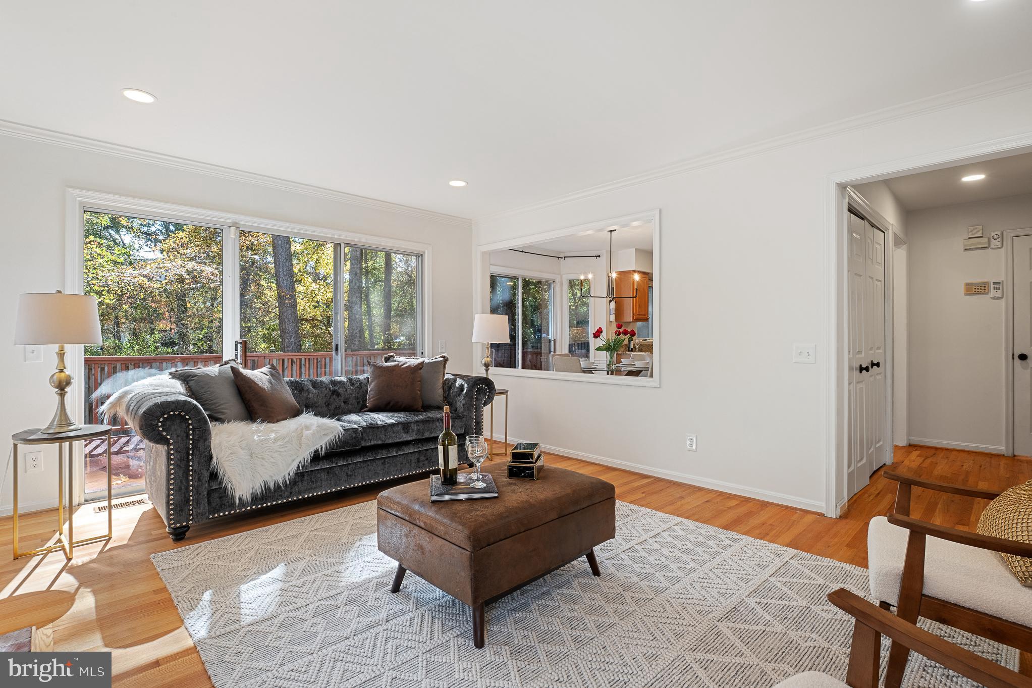 RUSSETT - Residential