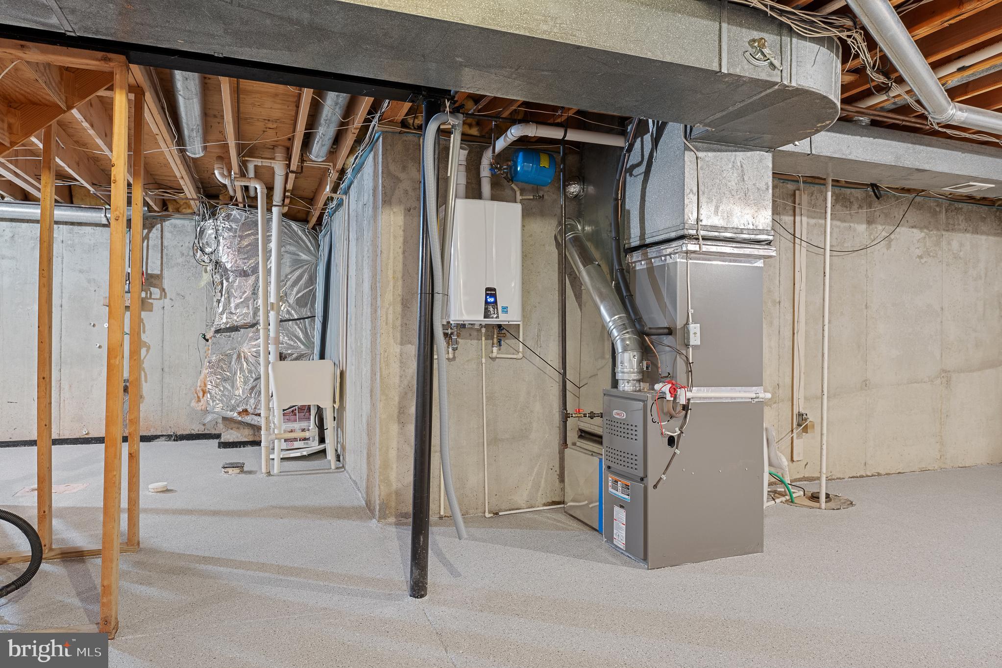 RUSSETT - Residential