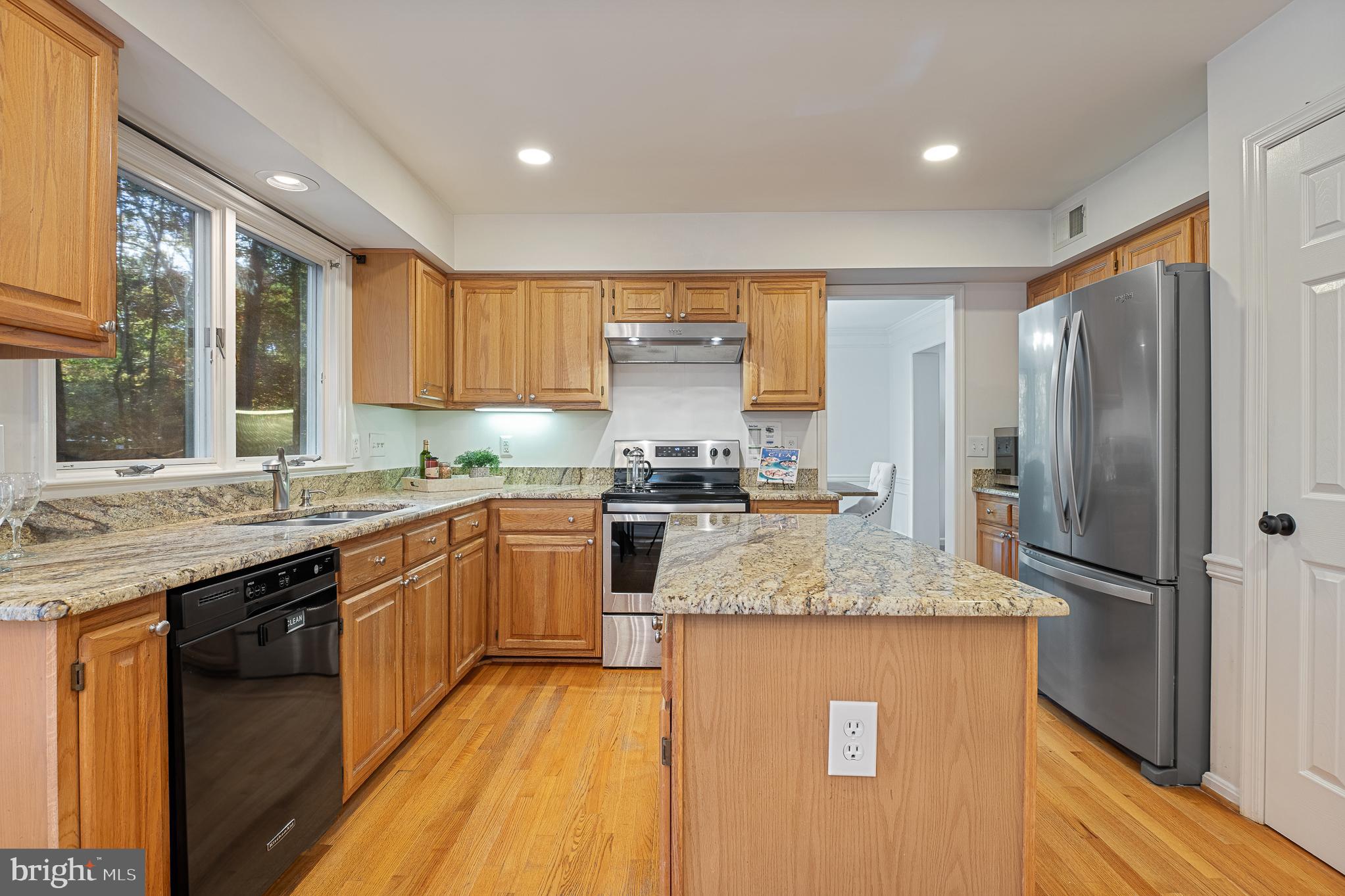 RUSSETT - Residential