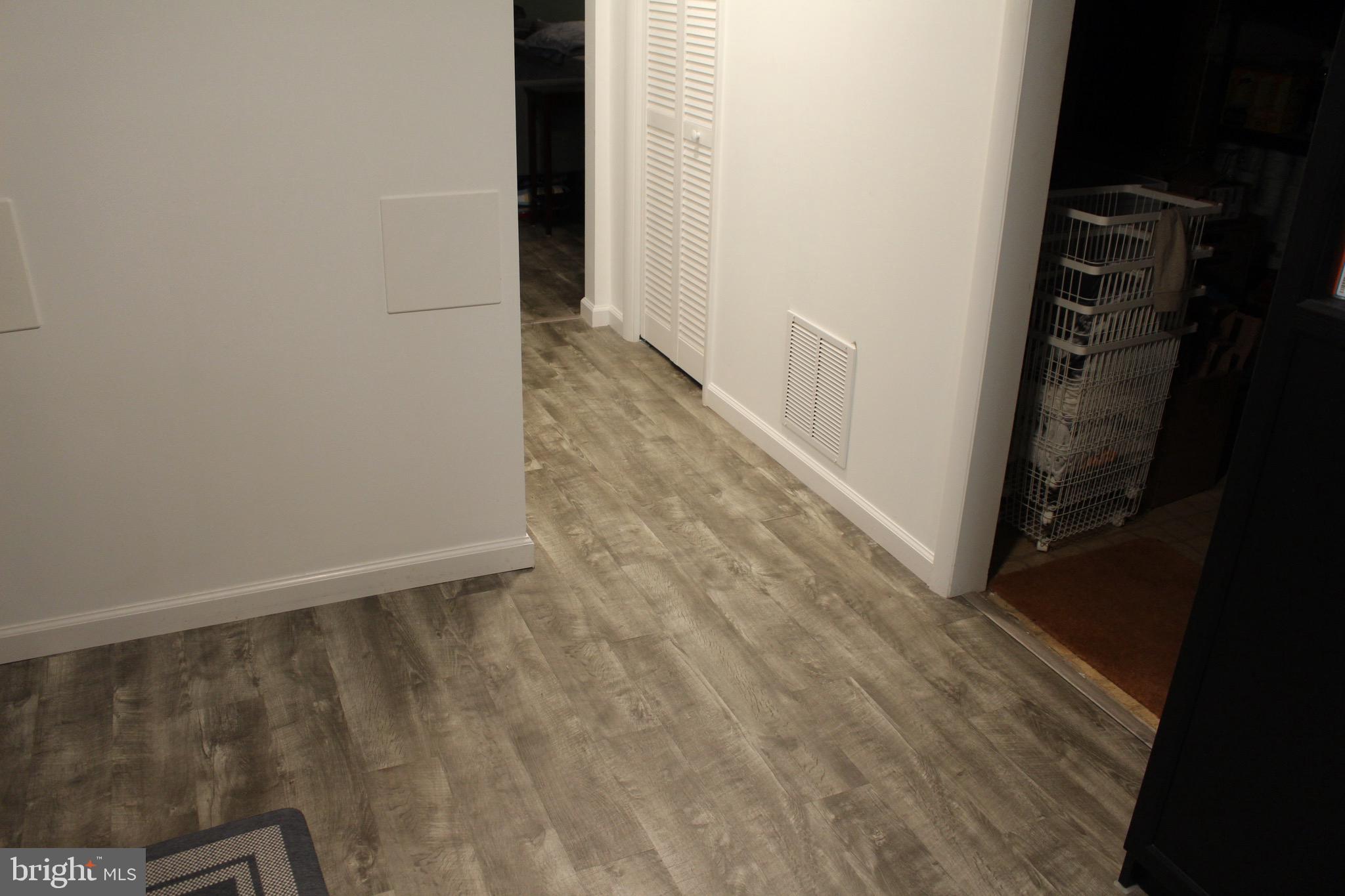 QUINCE ORCHARD VALLEY - Residential Lease