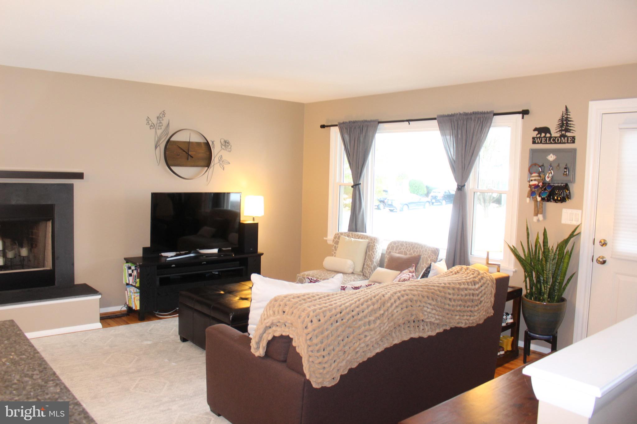 QUINCE ORCHARD VALLEY - Residential Lease