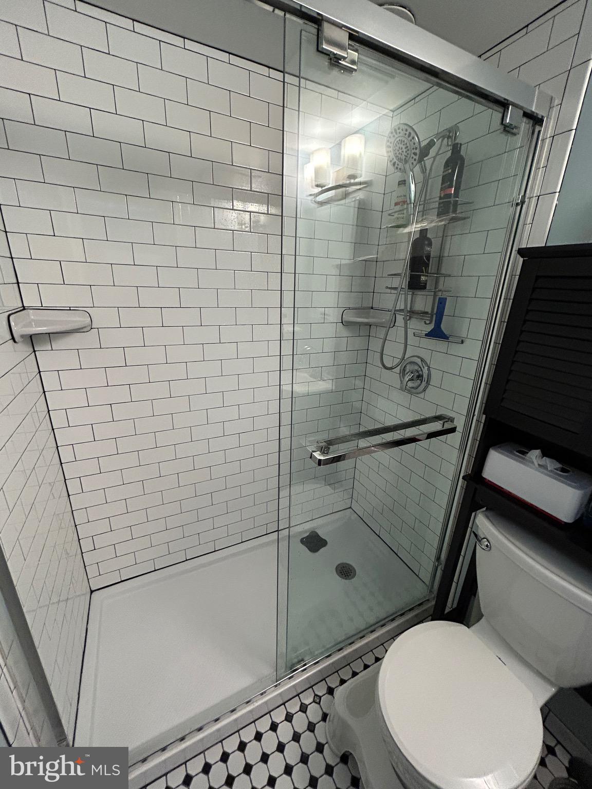 QUINCE ORCHARD VALLEY - Residential Lease