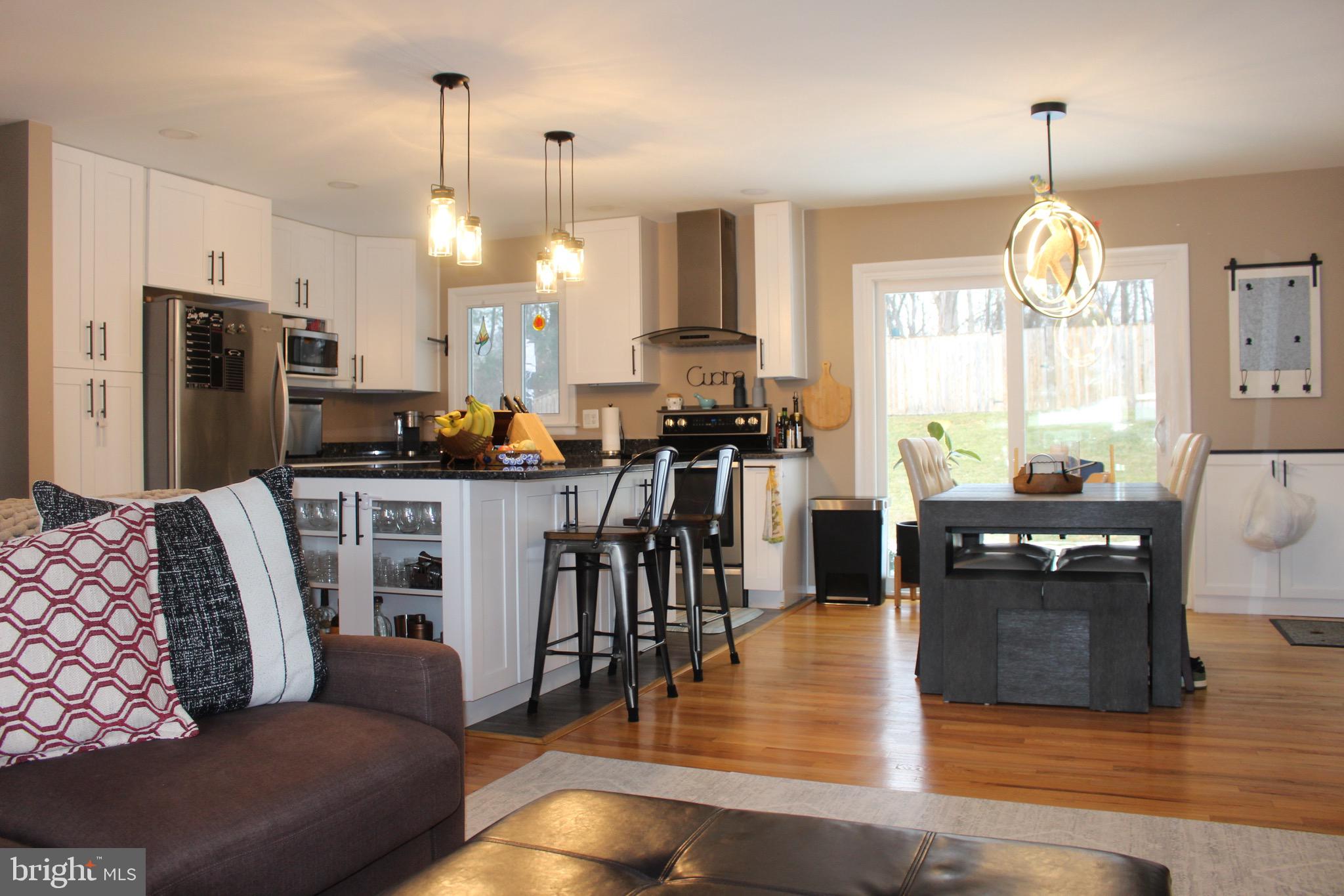 QUINCE ORCHARD VALLEY - Residential Lease