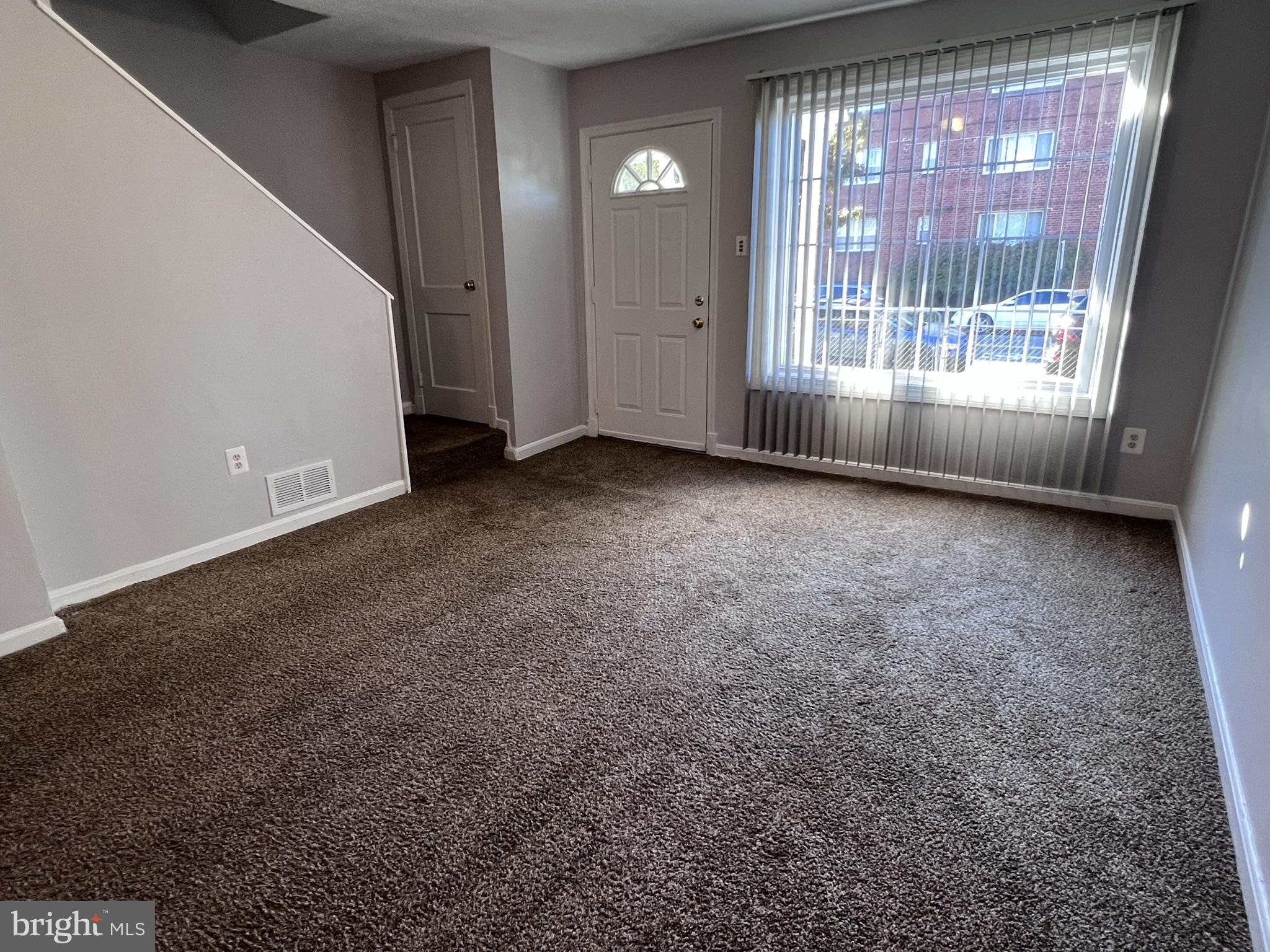 HUME SPRINGS - Residential Lease