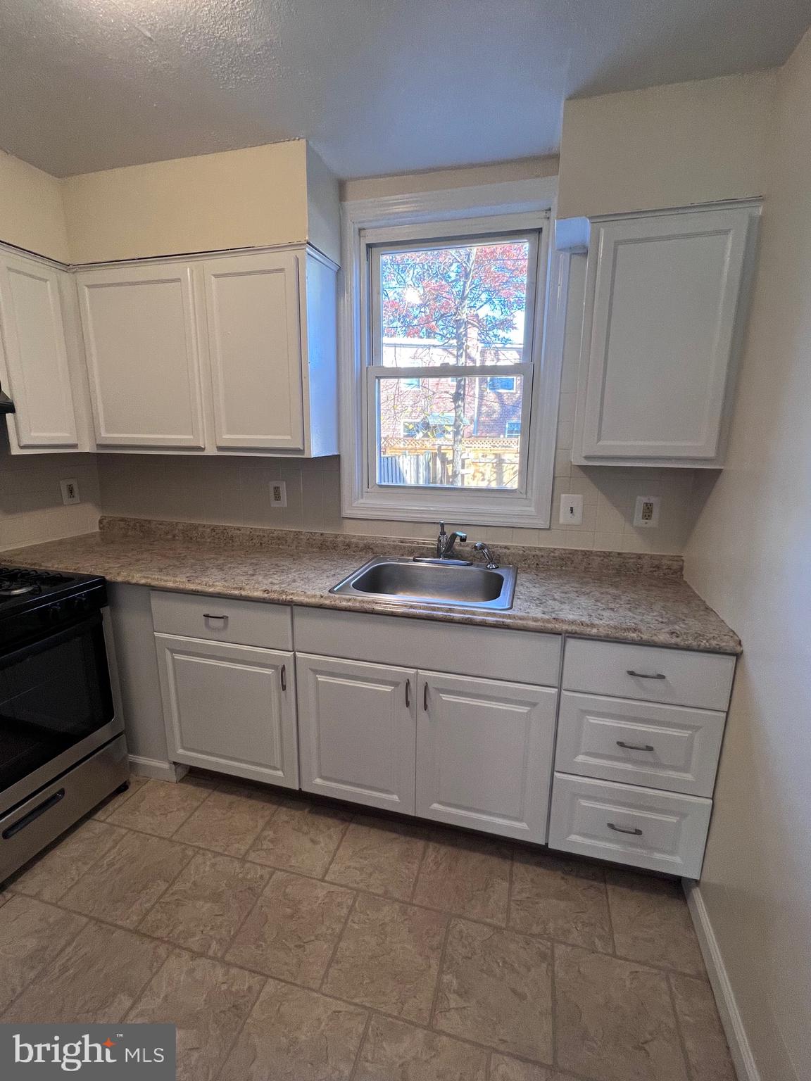 HUME SPRINGS - Residential Lease