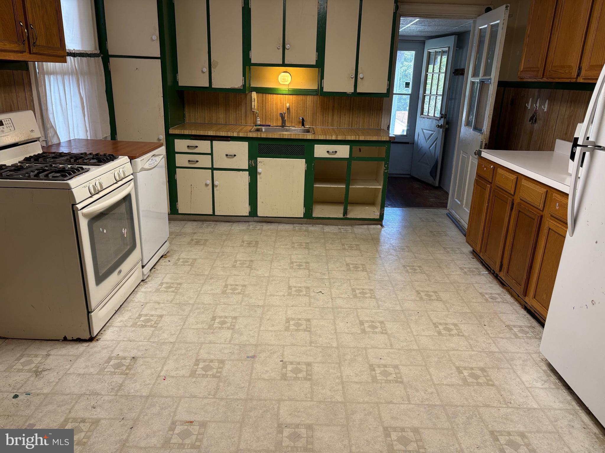 NON AVAILABLE - Residential