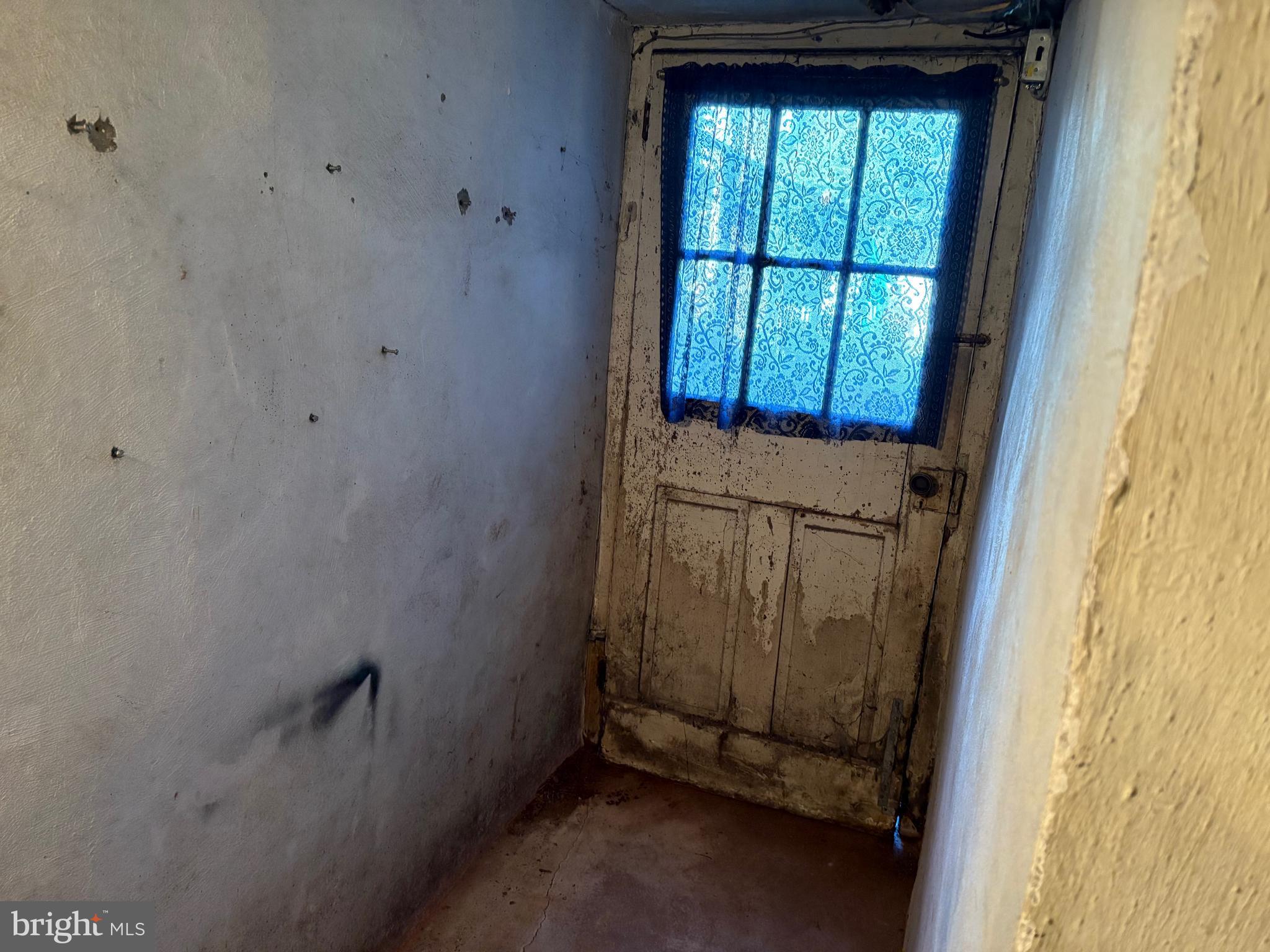 NON AVAILABLE - Residential