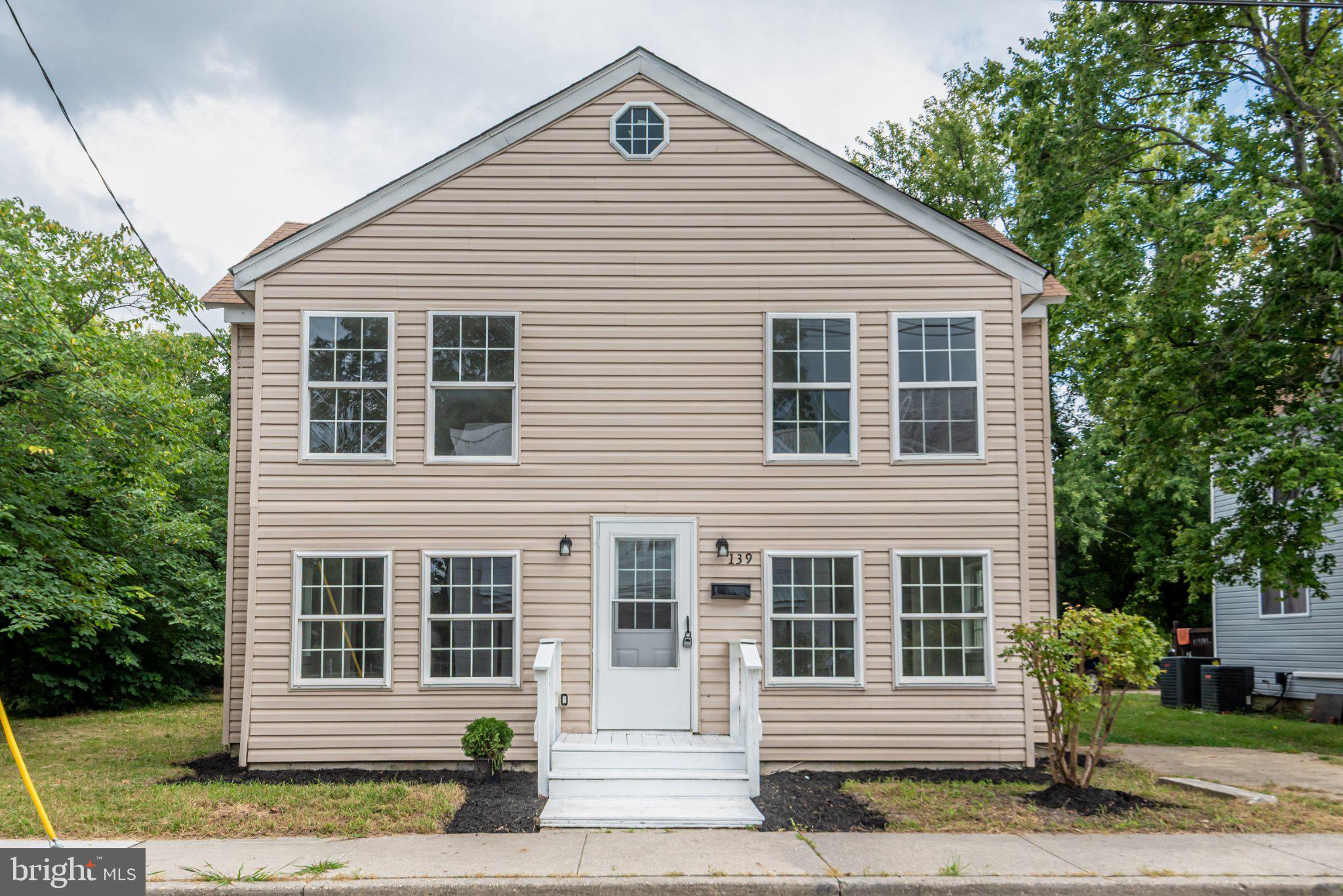 139 2ND STREET