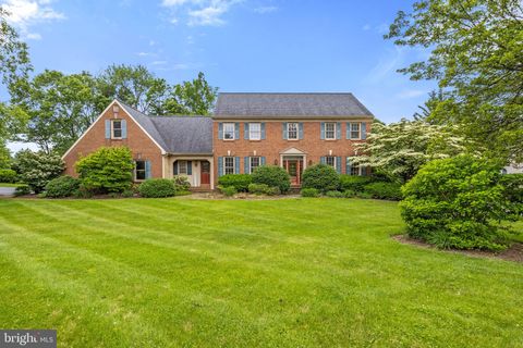 Photo of 1077 Chapel Forge Drive, LANCASTER, PA 17601 (MLS # PALA2079704)