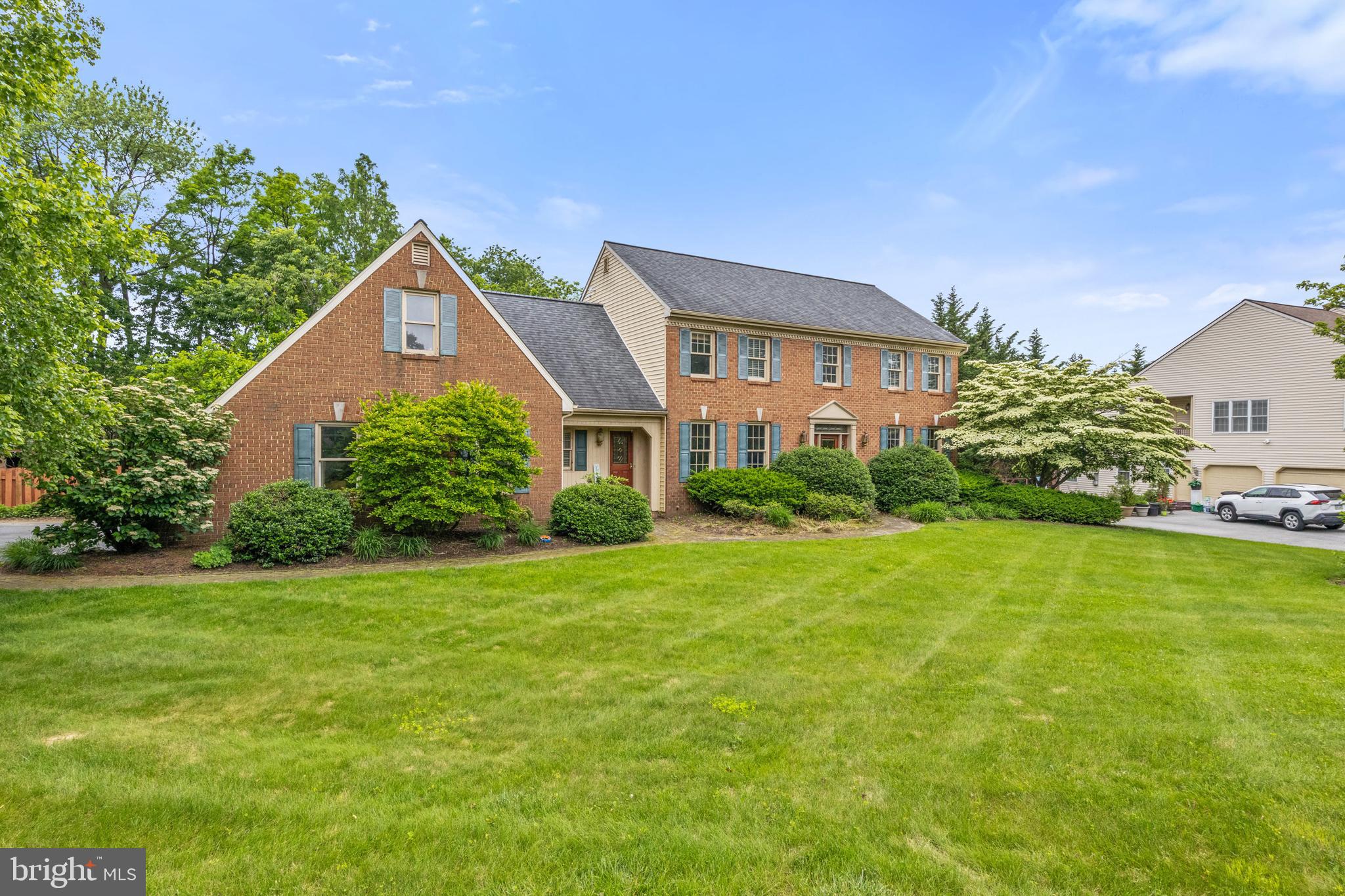 1077 CHAPEL FORGE DRIVE