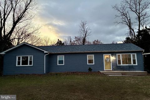 1636 DOUBLE CHURCH ROAD STEPHENS CITY VA 22655