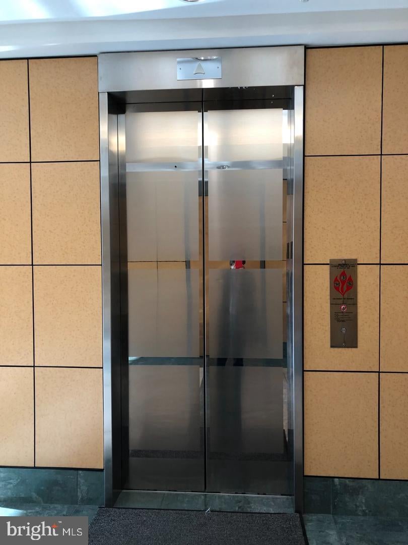 610 PROFESSIONAL DRIVE 225
