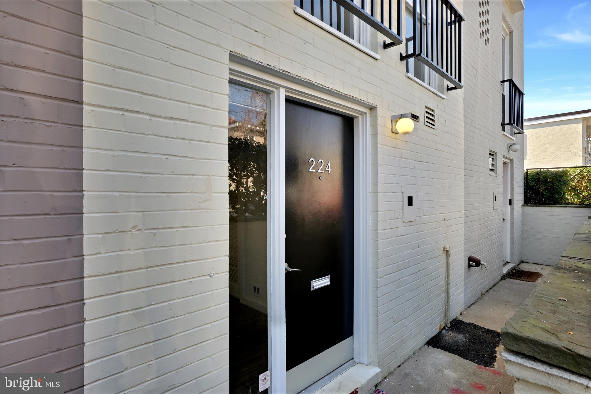 224 G STREET SW 110
