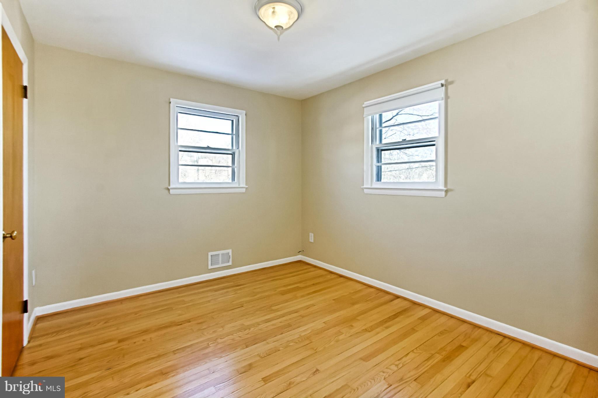 DOUGLAS PARK - Residential