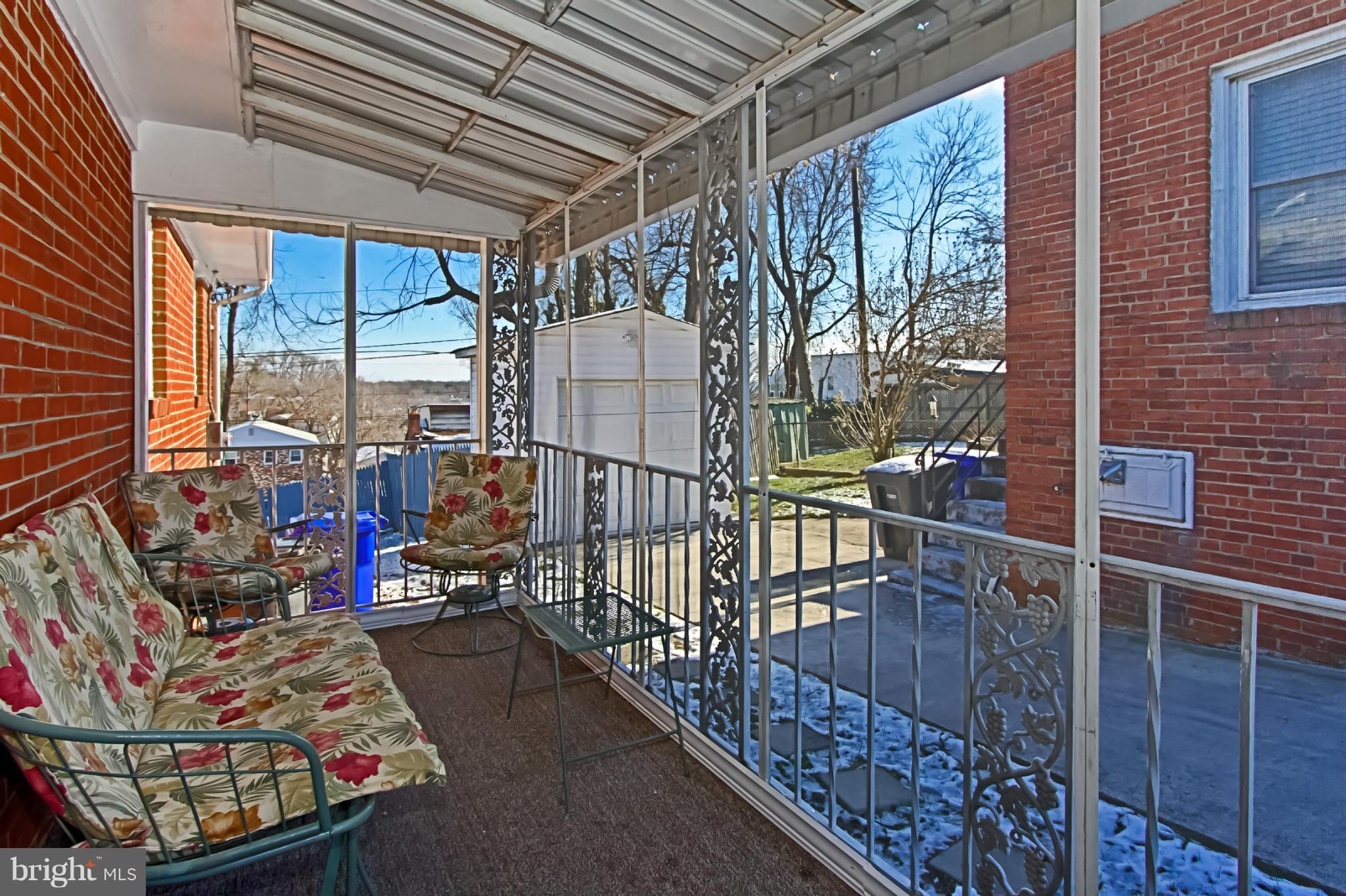 DOUGLAS PARK - Residential