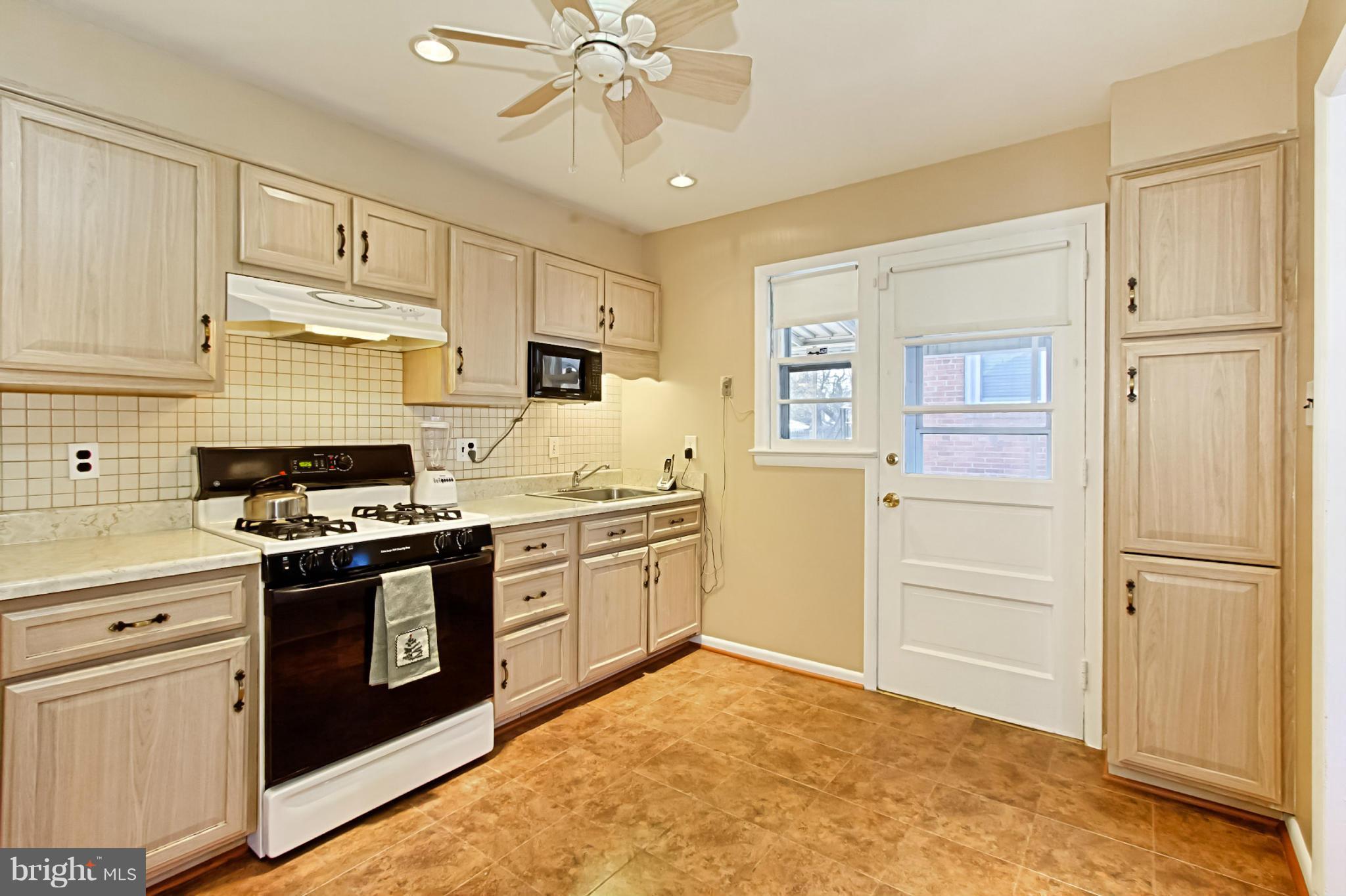 DOUGLAS PARK - Residential