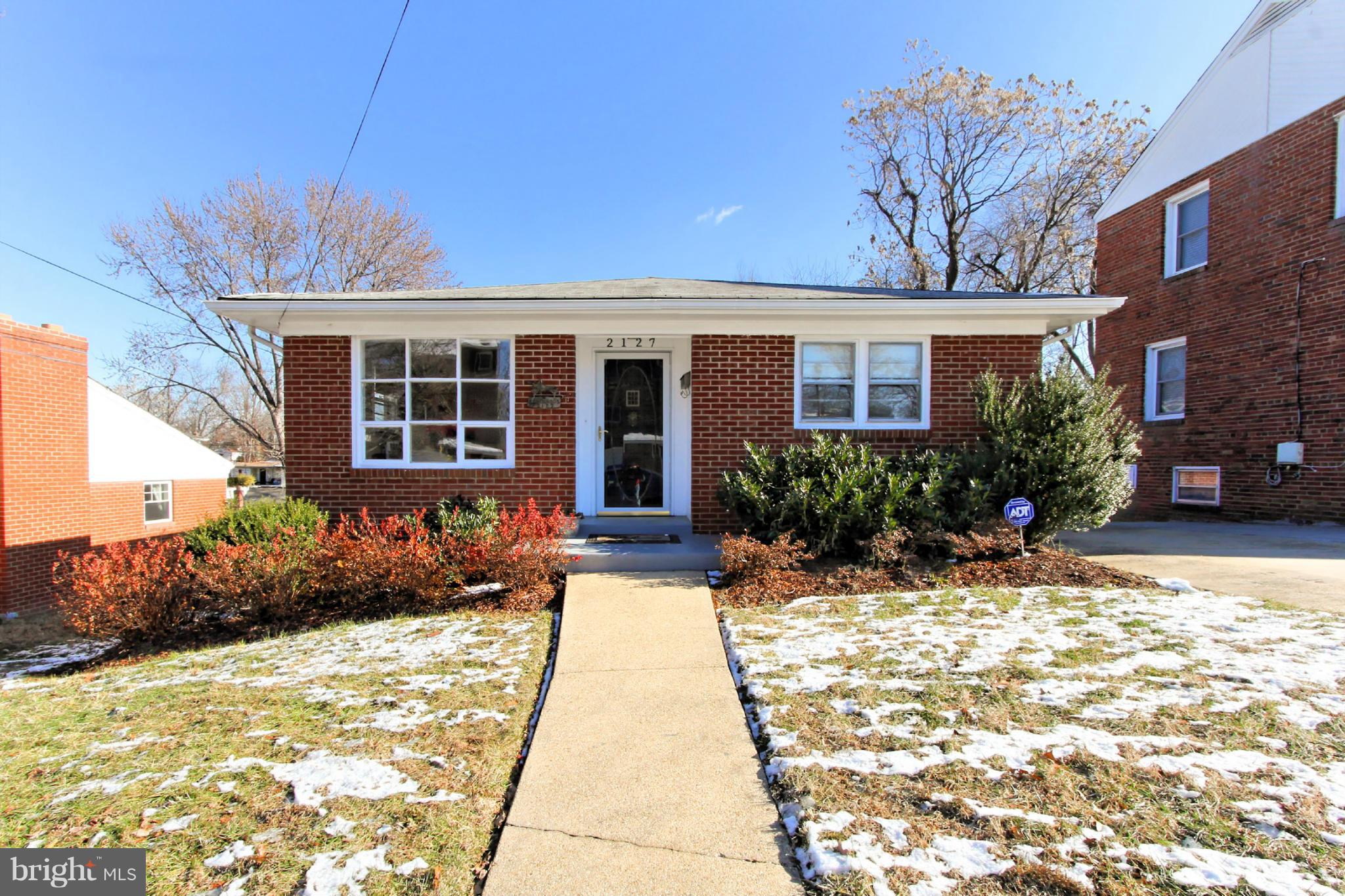 DOUGLAS PARK - Residential